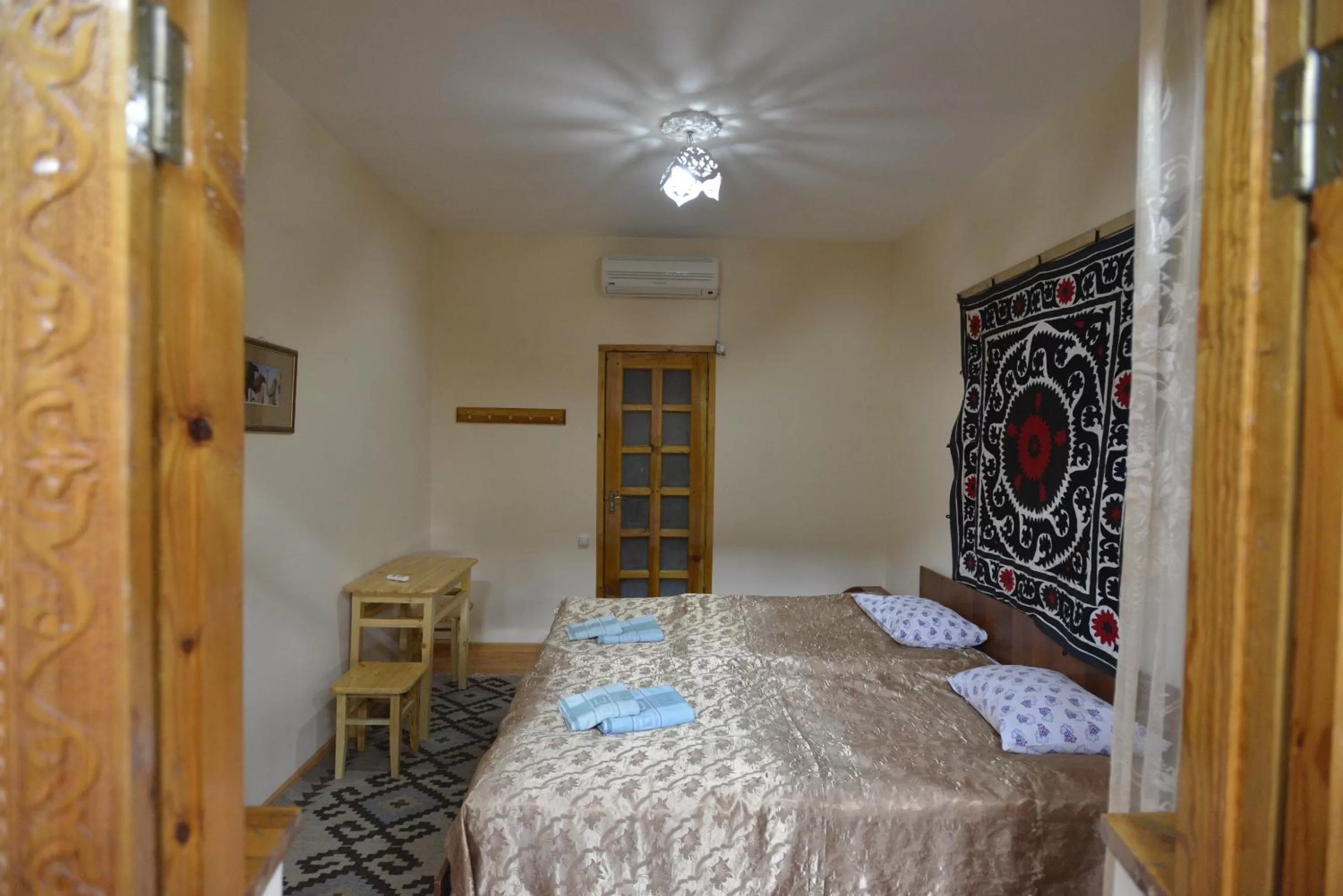 Photo of the whole room, Bed in B&B Emir