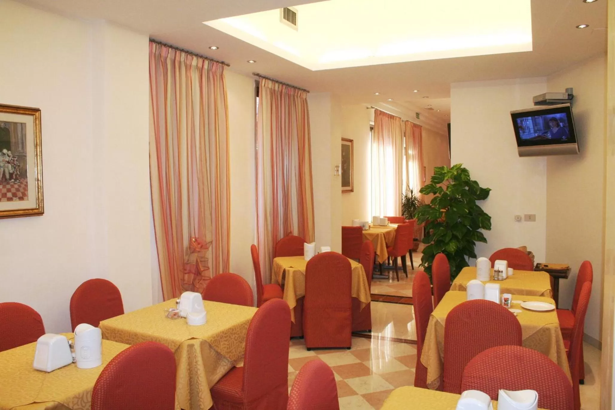 Area and facilities in Hotel Garibaldi