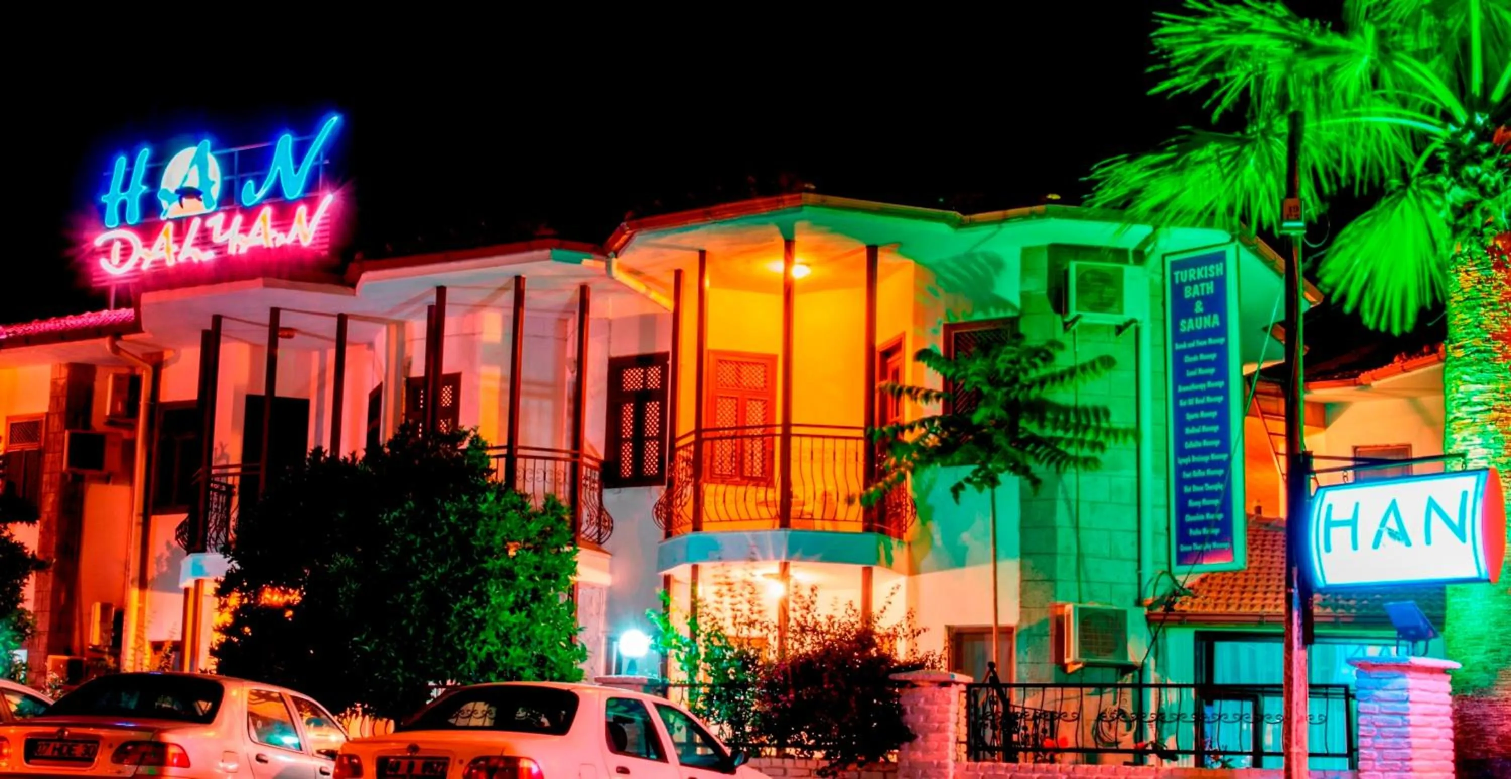 Facade/entrance in Han Dalyan Hotel