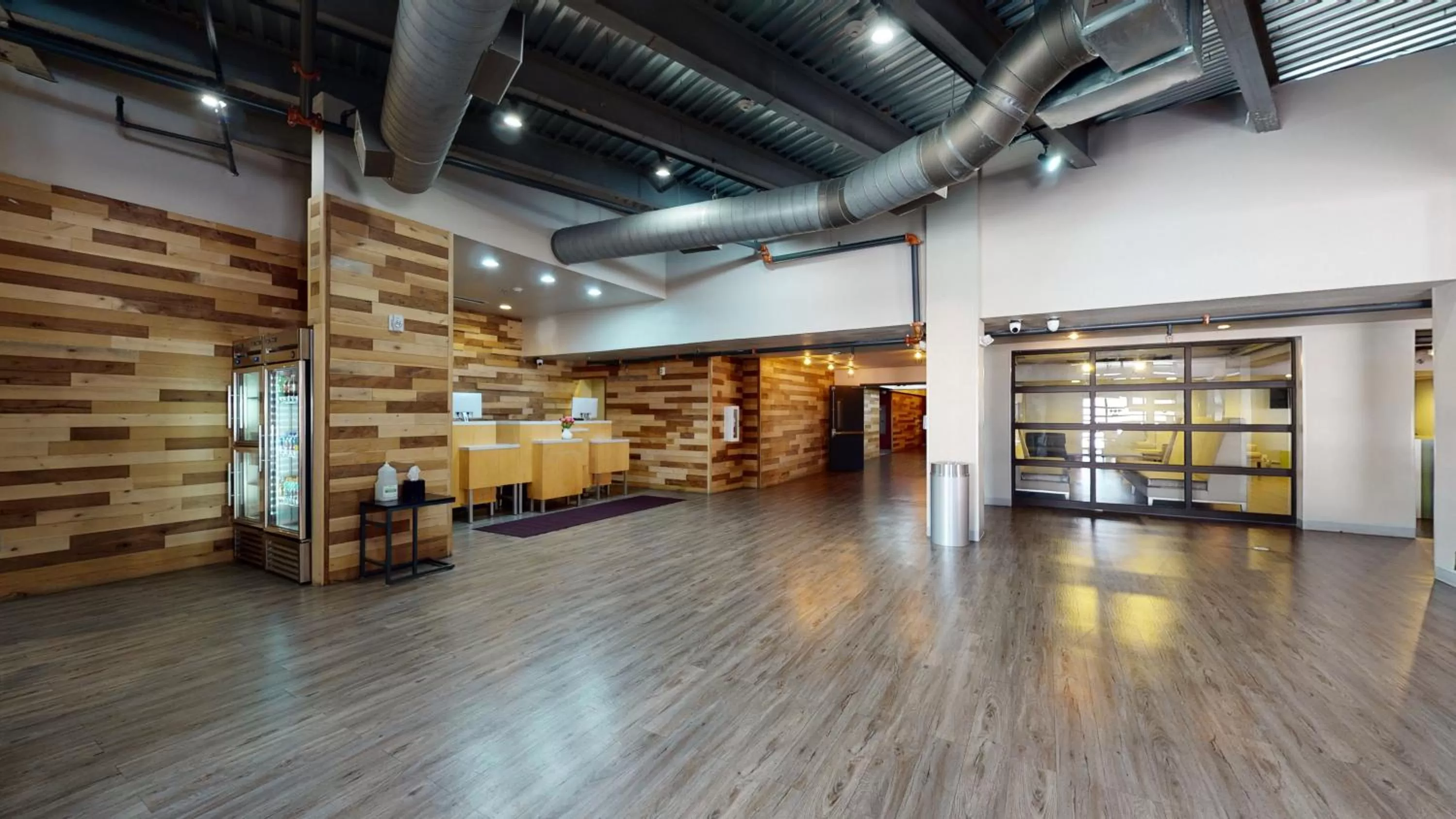 Lobby or reception in voco College Station Aggieland by IHG