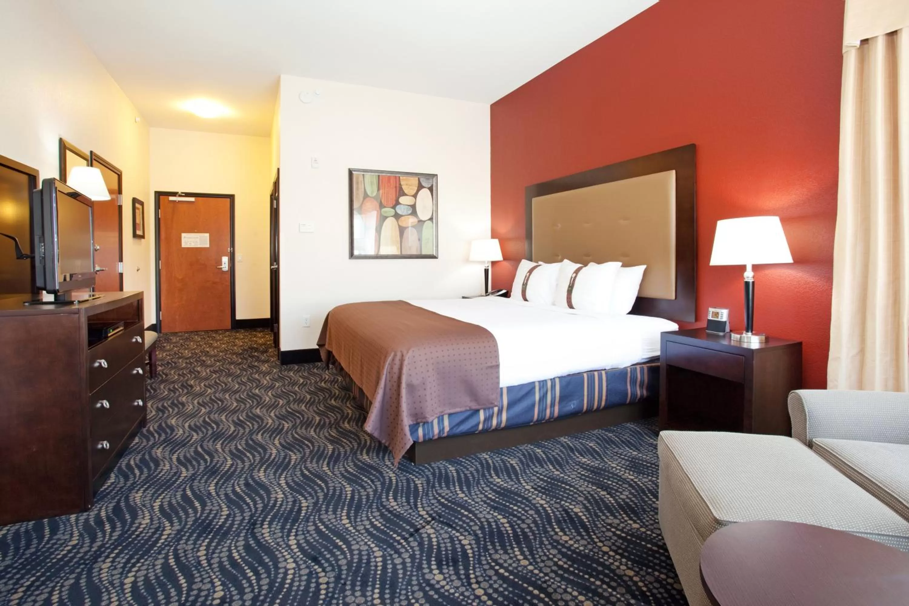 Photo of the whole room, Bed in Holiday Inn Hotel & Suites Grand Junction-Airport by IHG