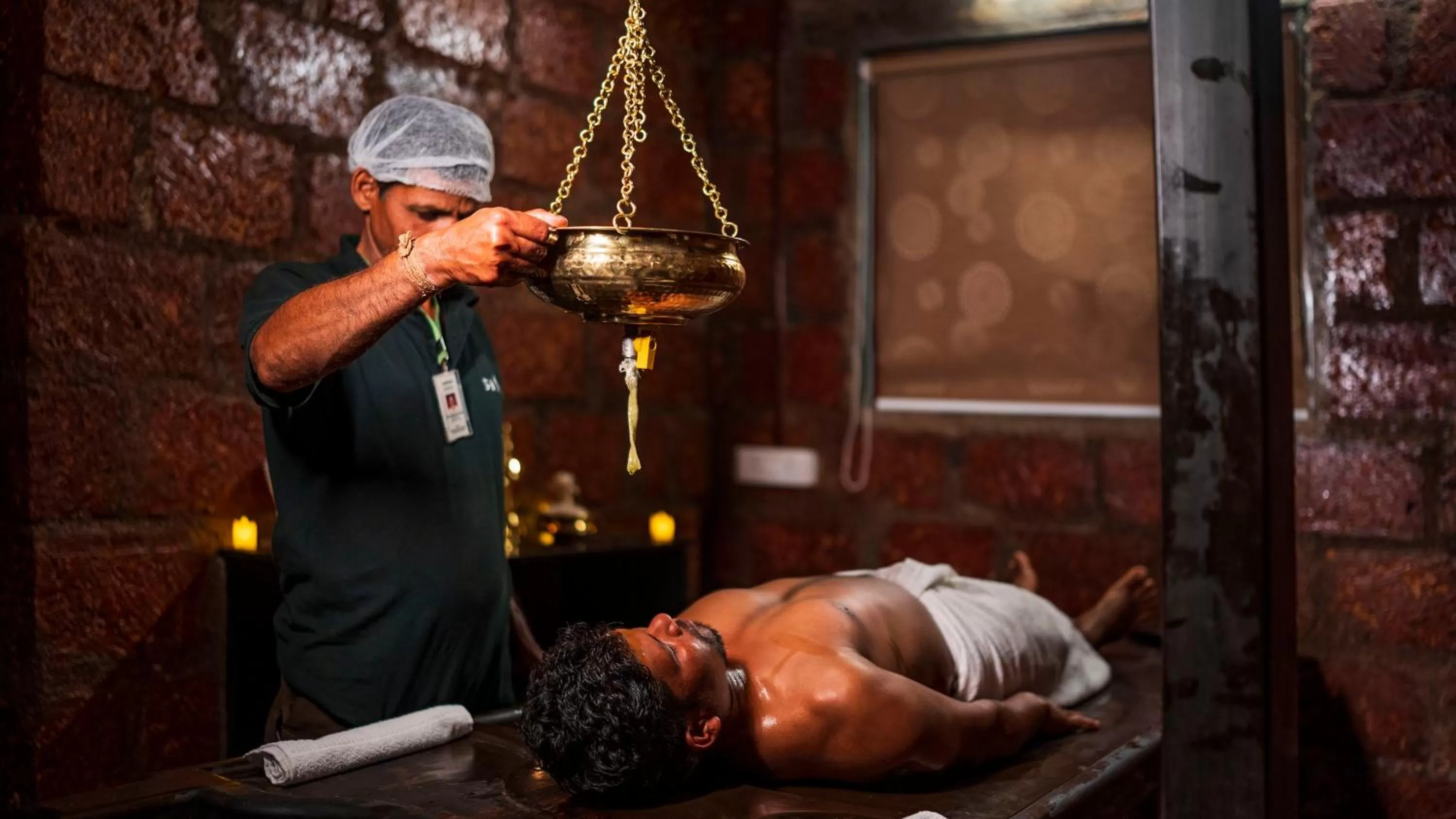 Massage in Saveda Farm & Cottages