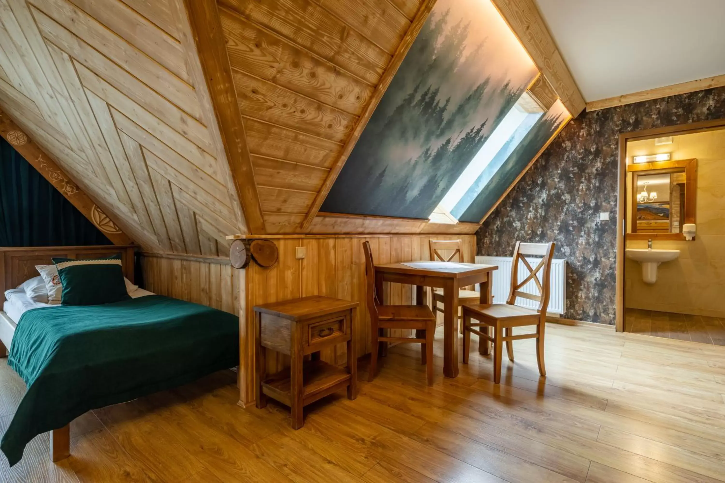 Deluxe Family Room with Balcony in Kraina Smaku Deluxe Family Room with Balcony in Kraina Smaku