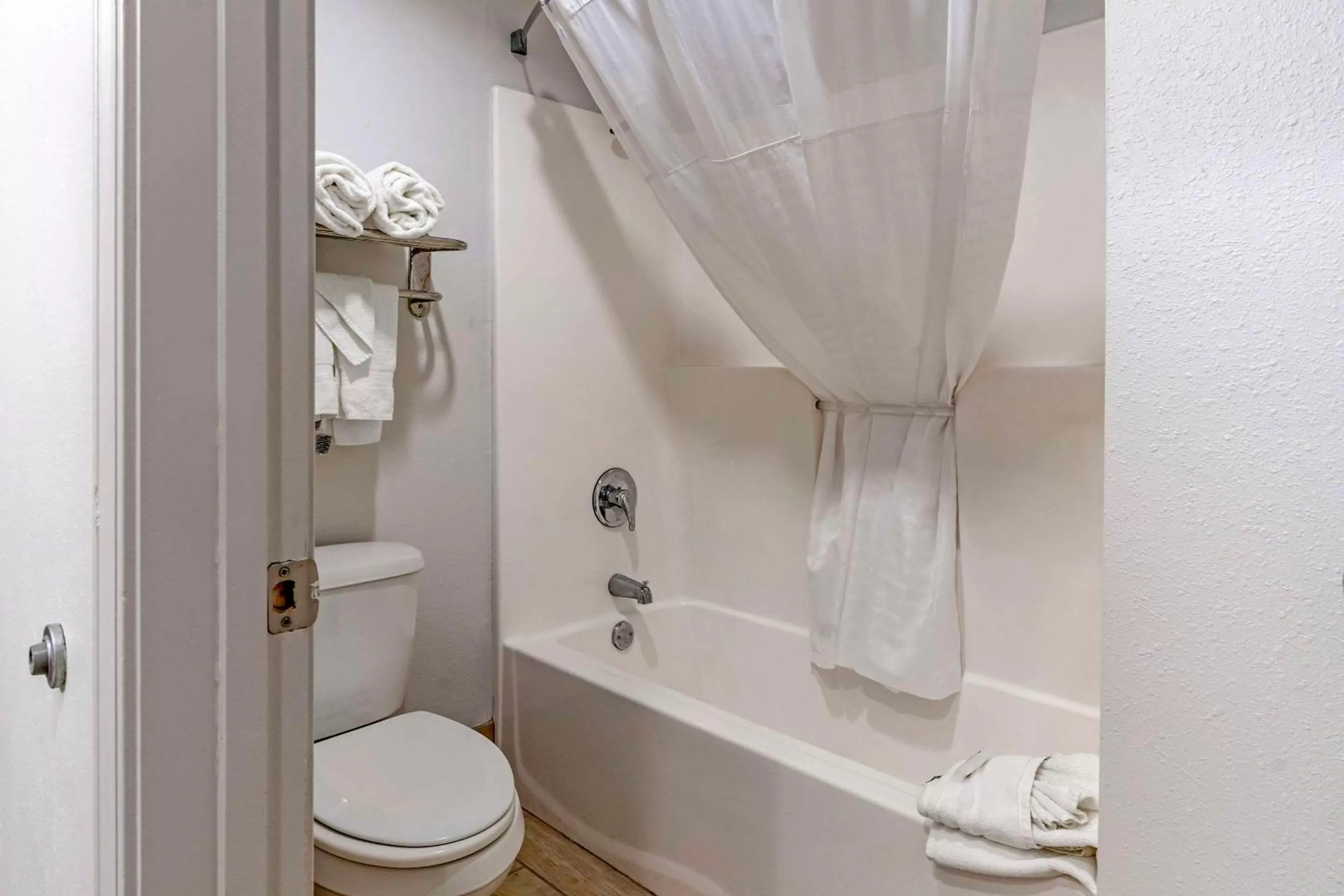 Bedroom in Comfort Inn & Suites