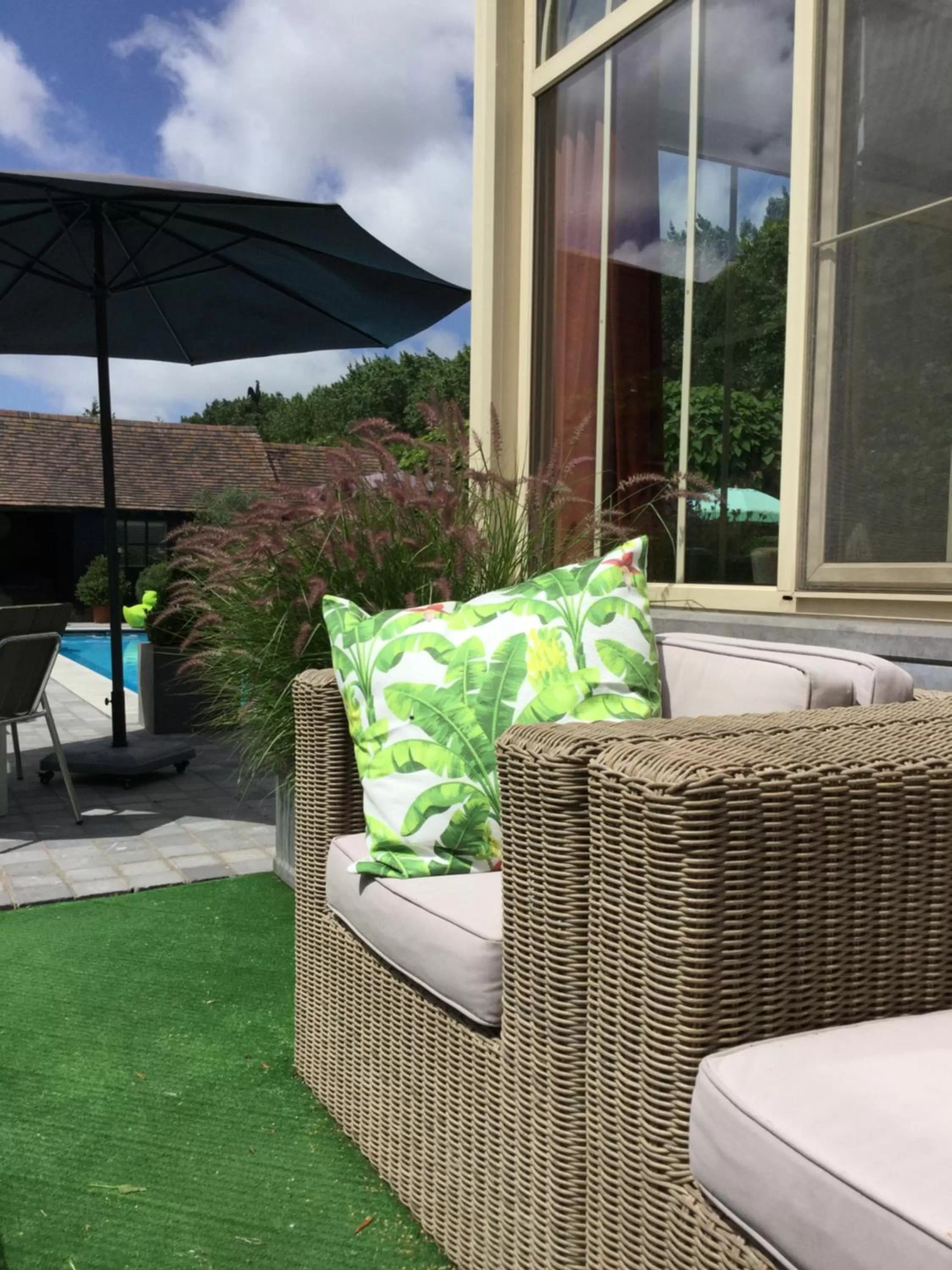 Garden view in Boutique hotel Het Bloemenhof