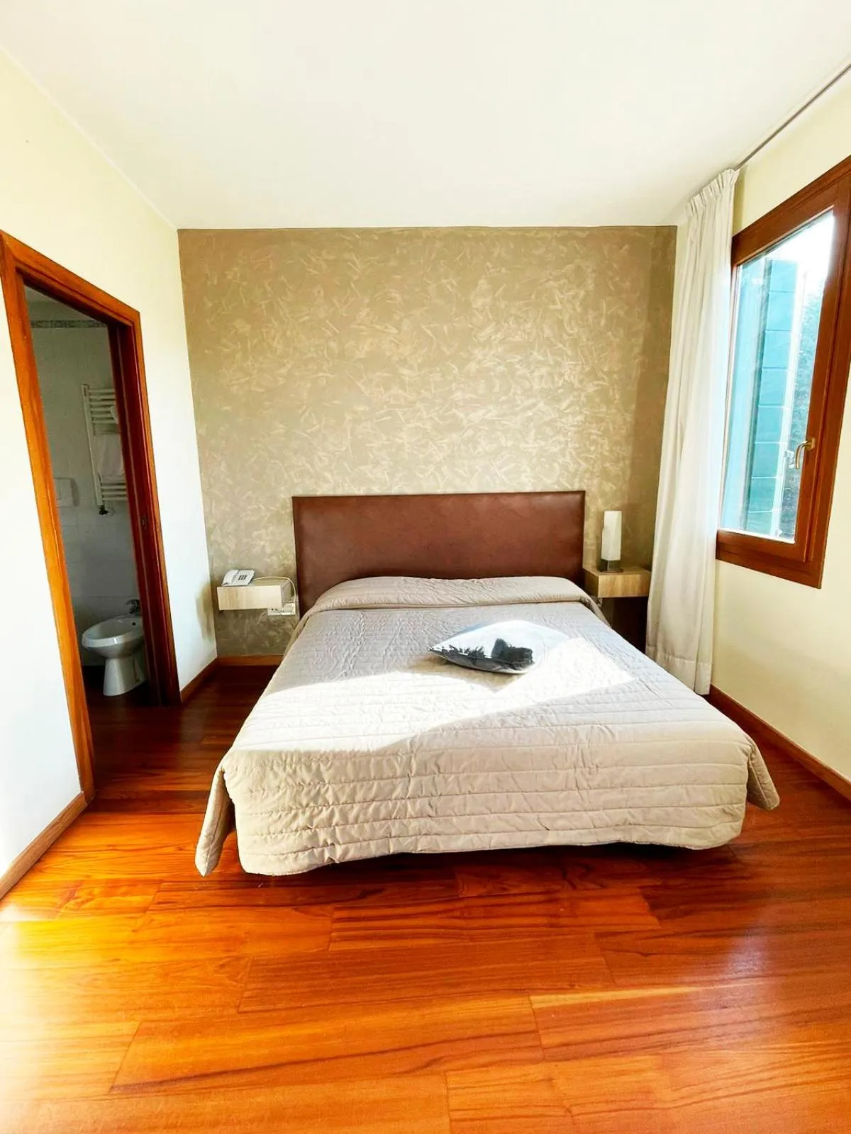 Bed in Hotel Villa Braida