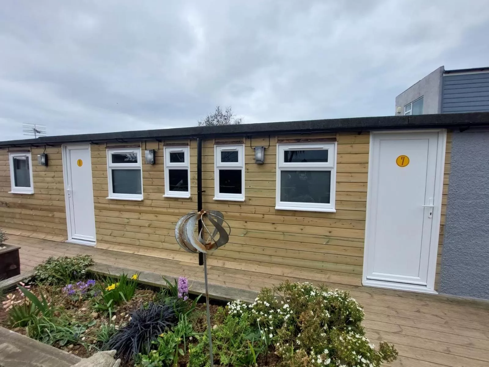 Patio in Pensalda Guest House