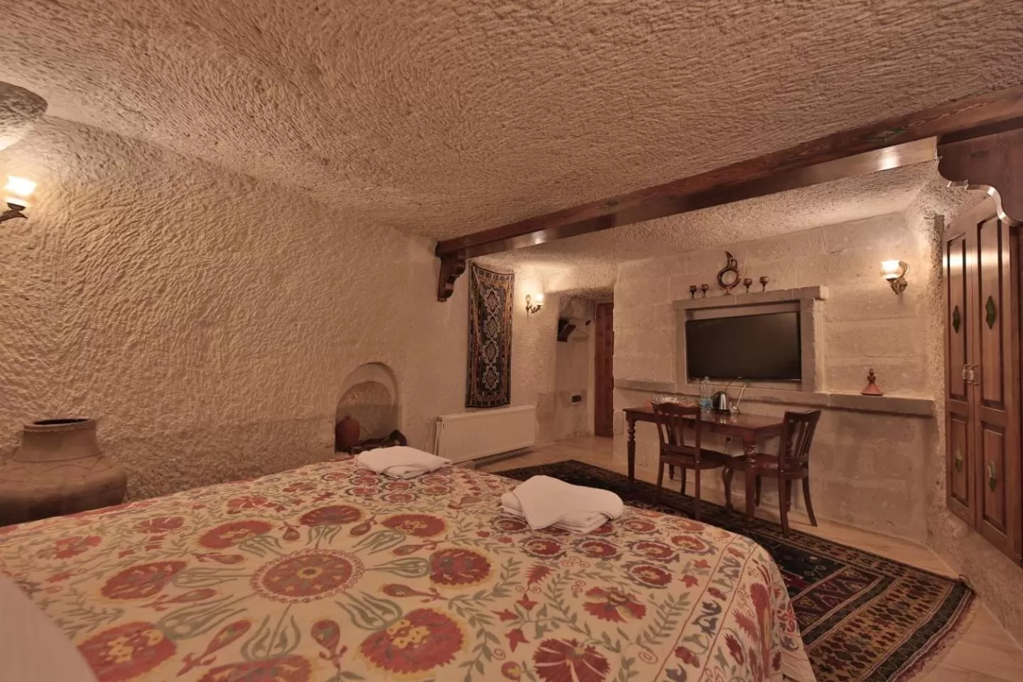 Bedroom, Bed in Local Cave House