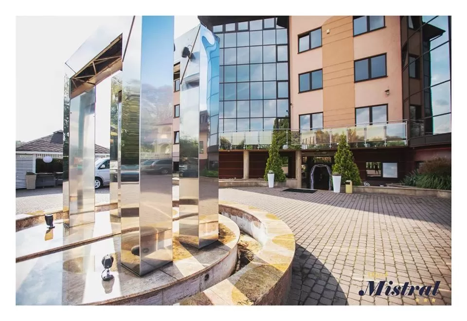 Property building in Hotel Mistral