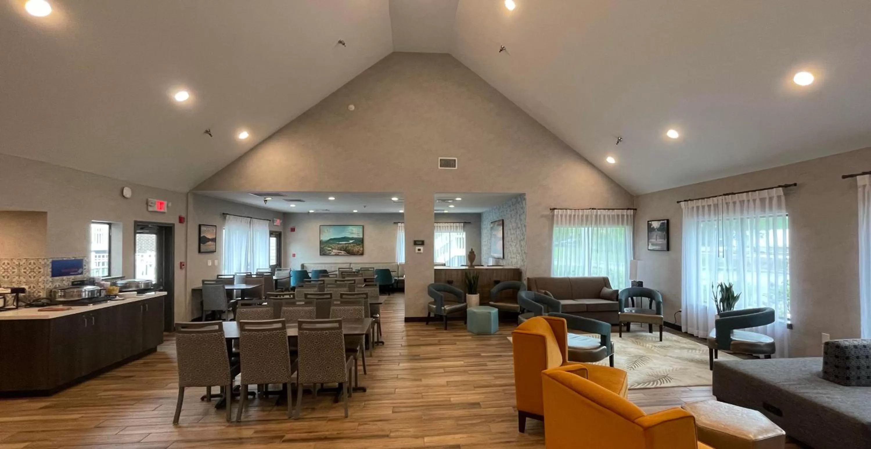 Lounge or bar in Best Western Fishkill Inn & Suites