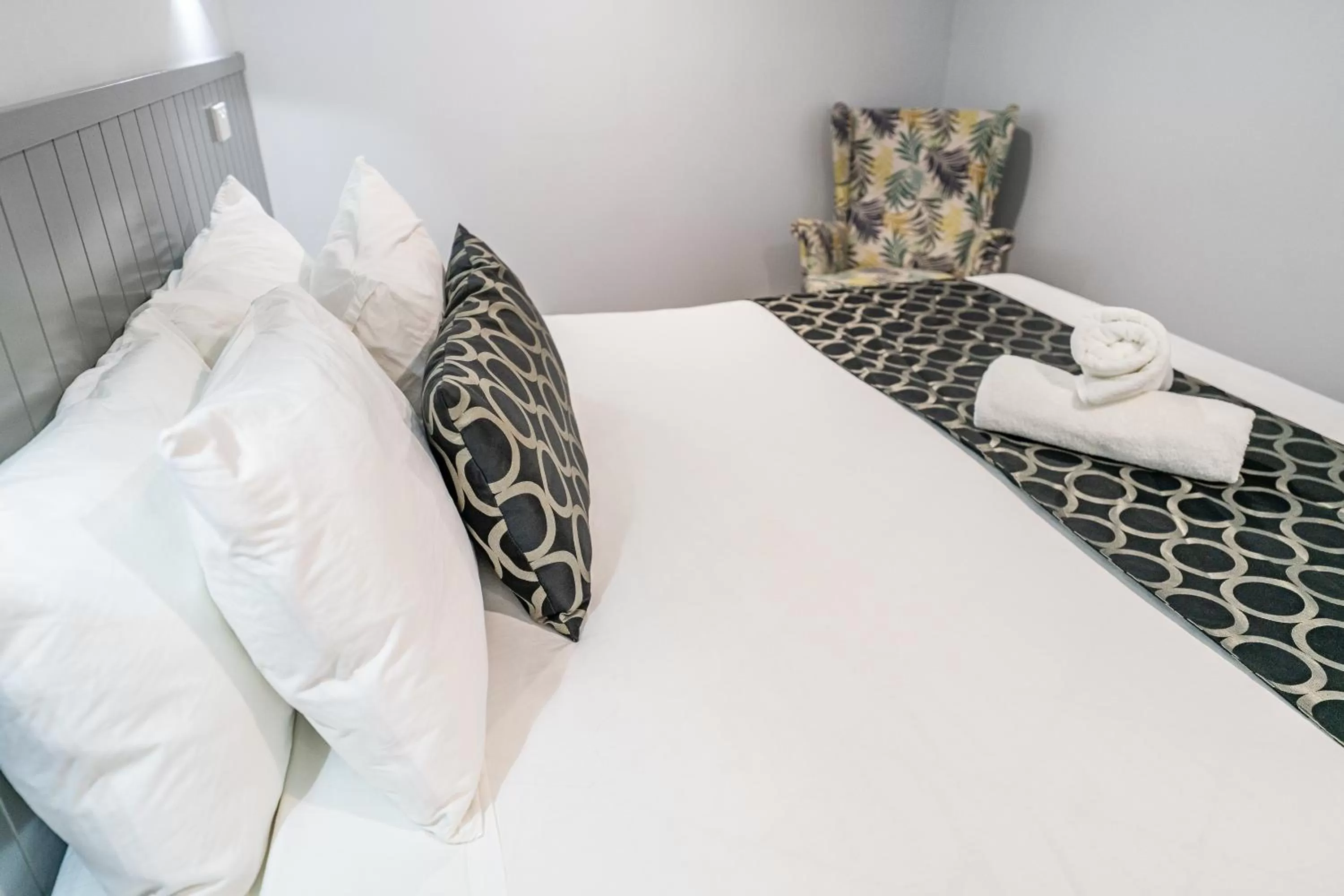 Bedroom, Bed in Bega Motel