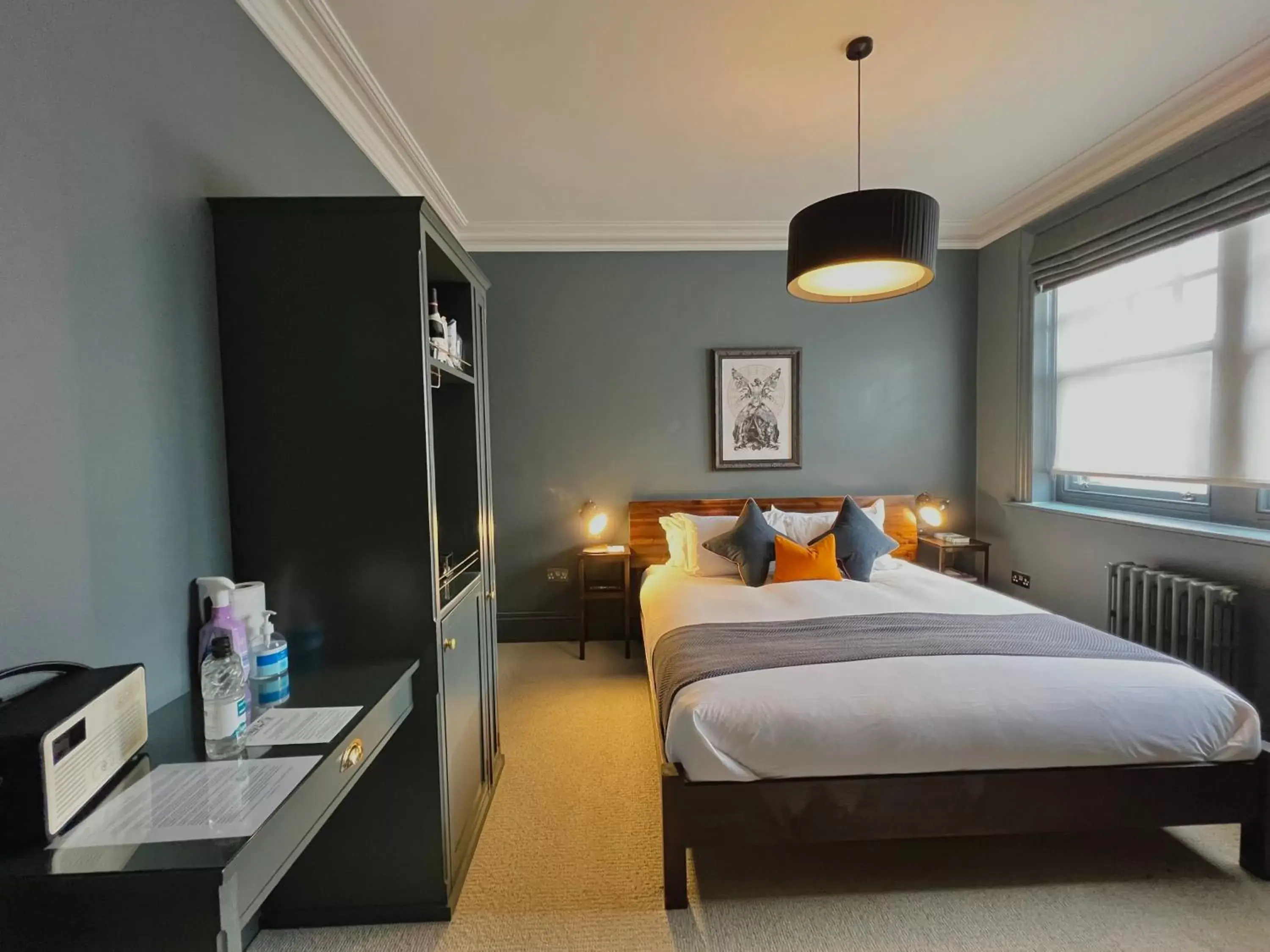 Small Double Room in The Ginger Pig Small Double Room in The Ginger Pig