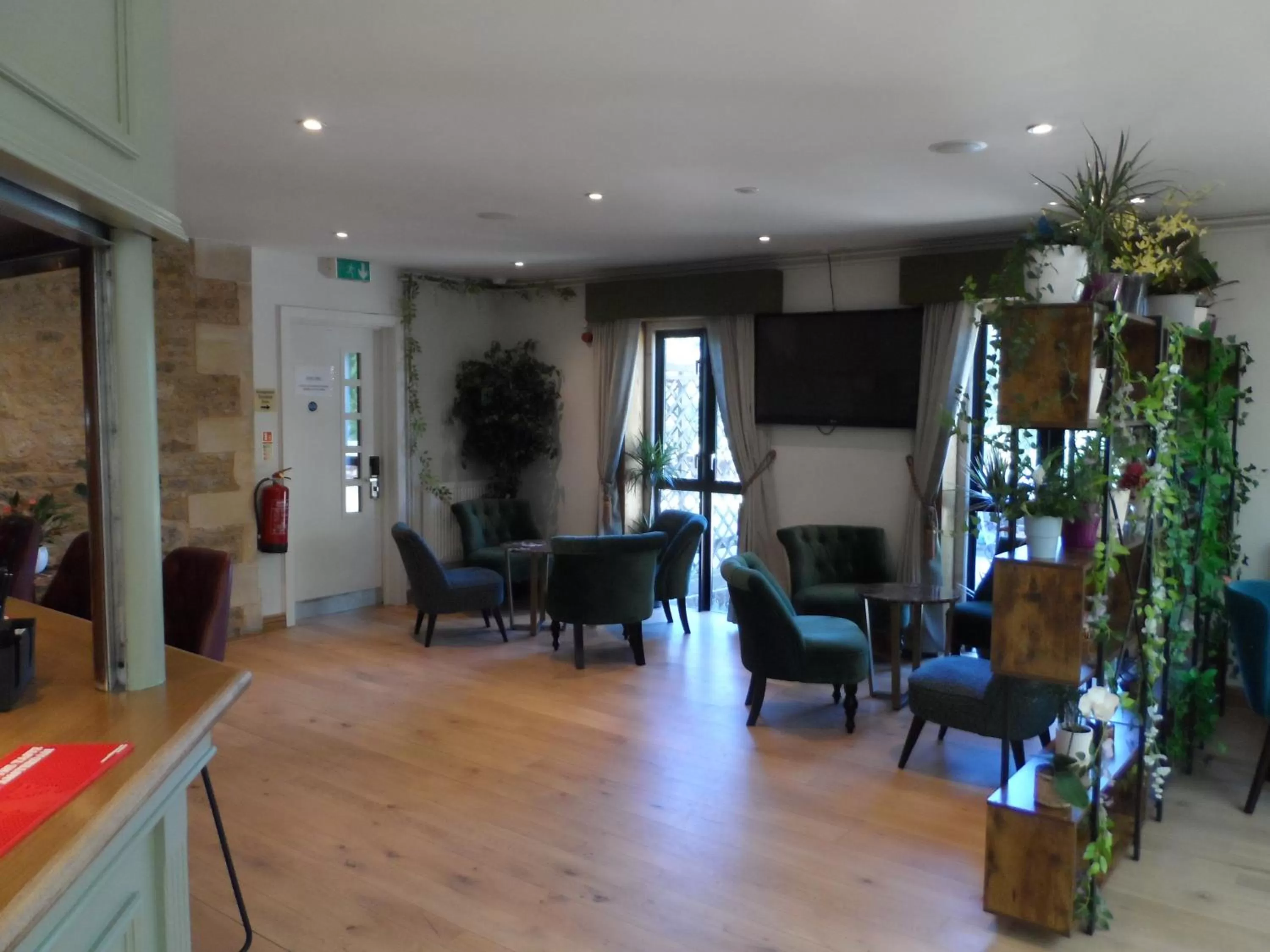 Lounge or bar in Stanton House Hotel