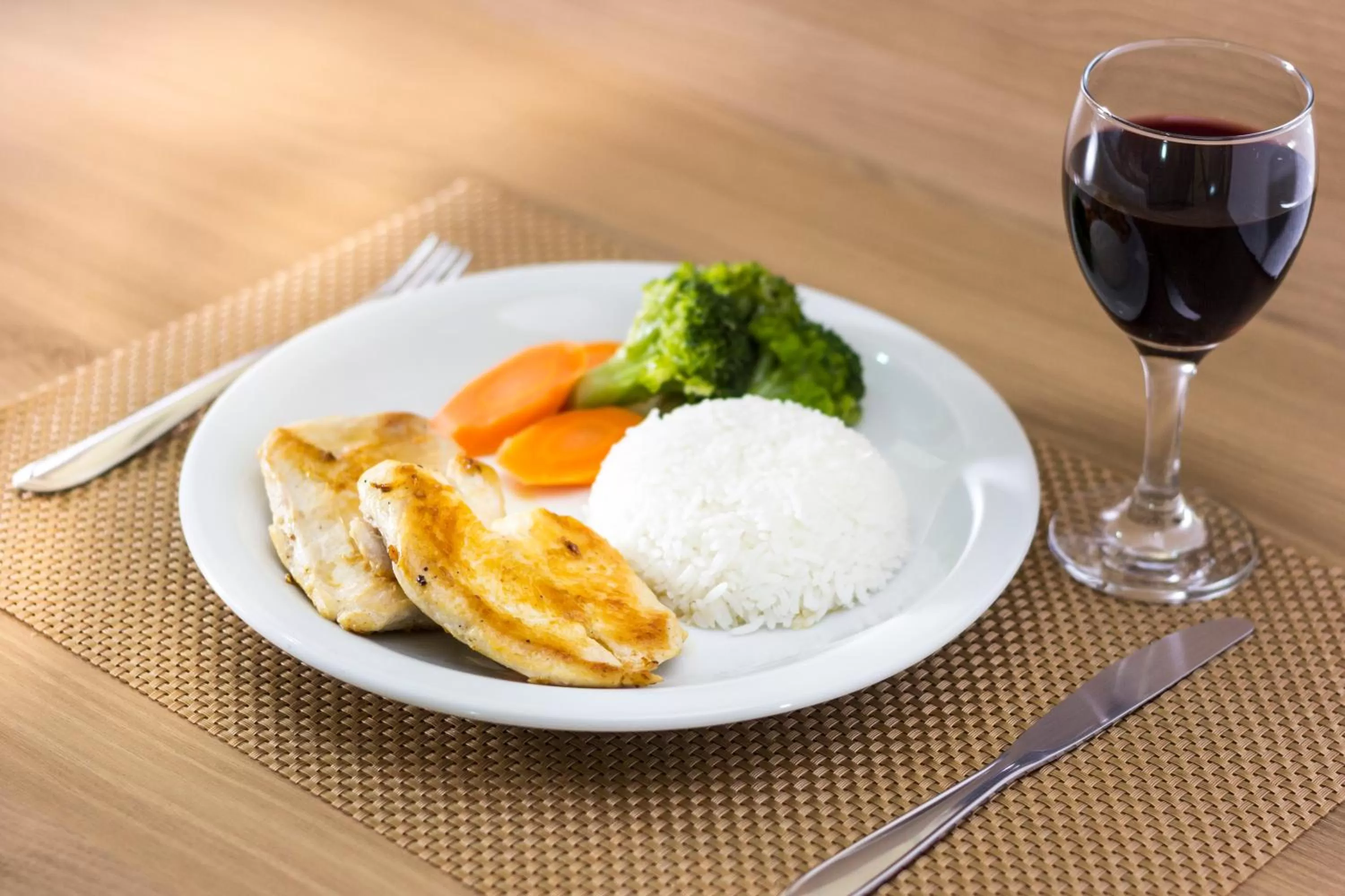 Food in Hotel Vinocap