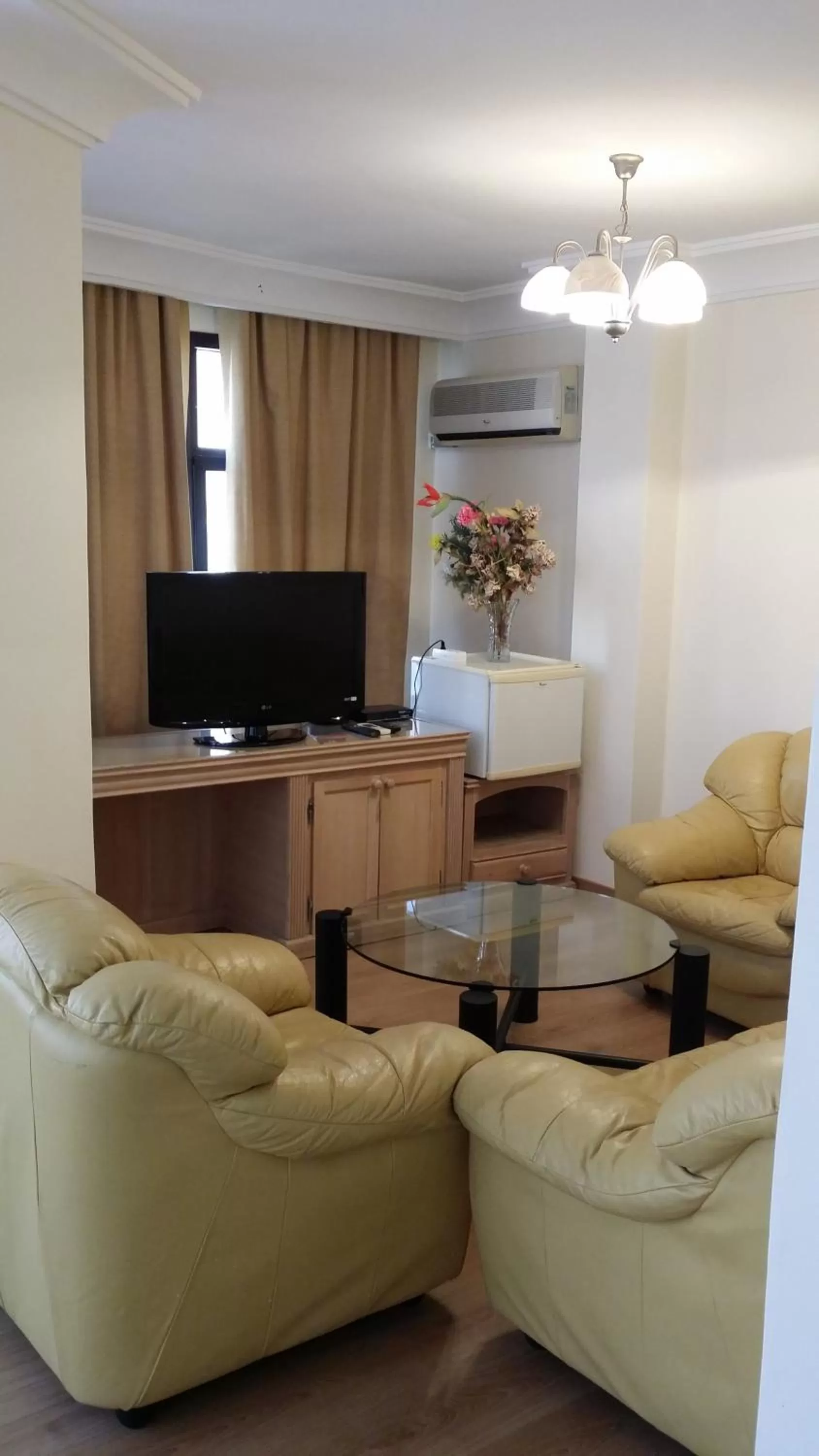 TV and multimedia in Sahara Line Hotel