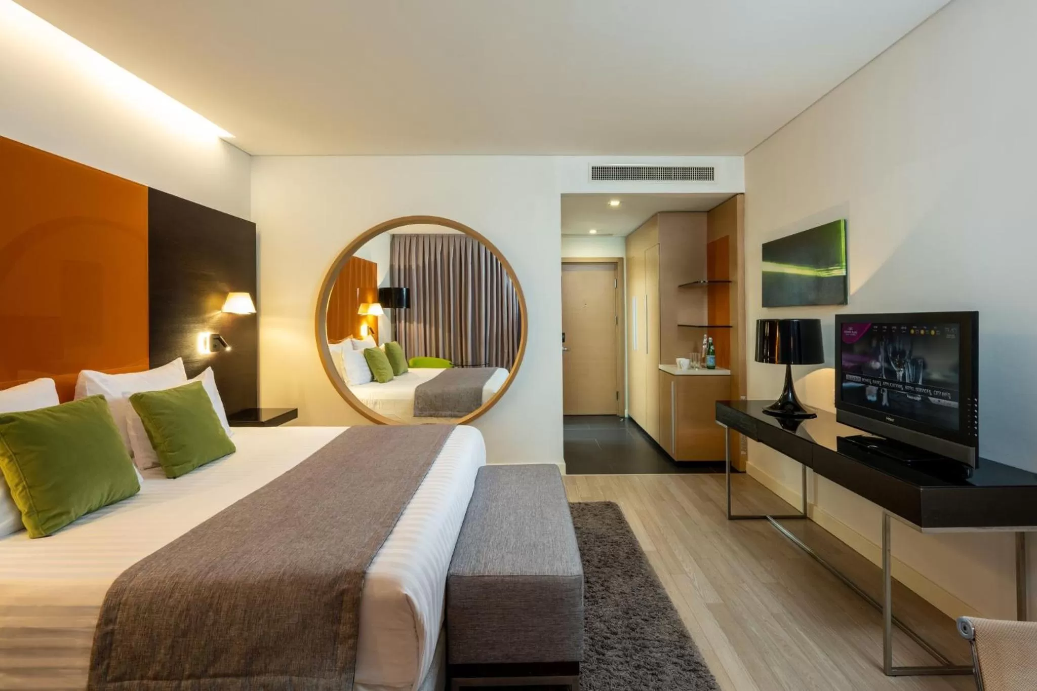 Photo of the whole room, Bed in Crowne Plaza Tel Aviv City Center by IHG