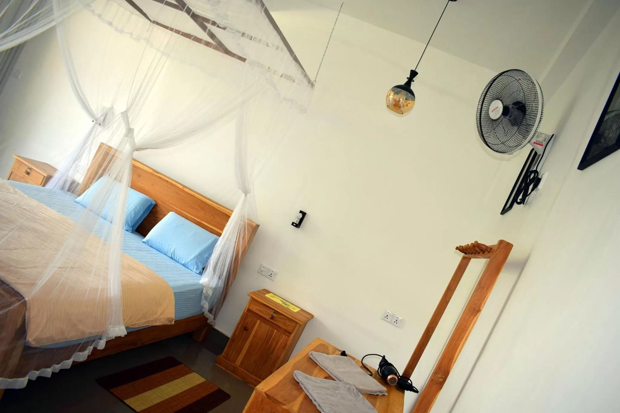 Photo of the whole room, Bed in Raveena Guest House