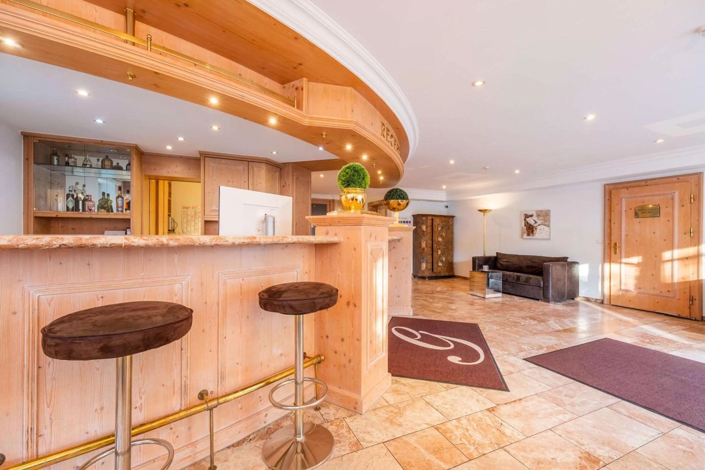 Lobby or reception, Lobby/Reception in Hotel Georgenhof Markt Schwaben