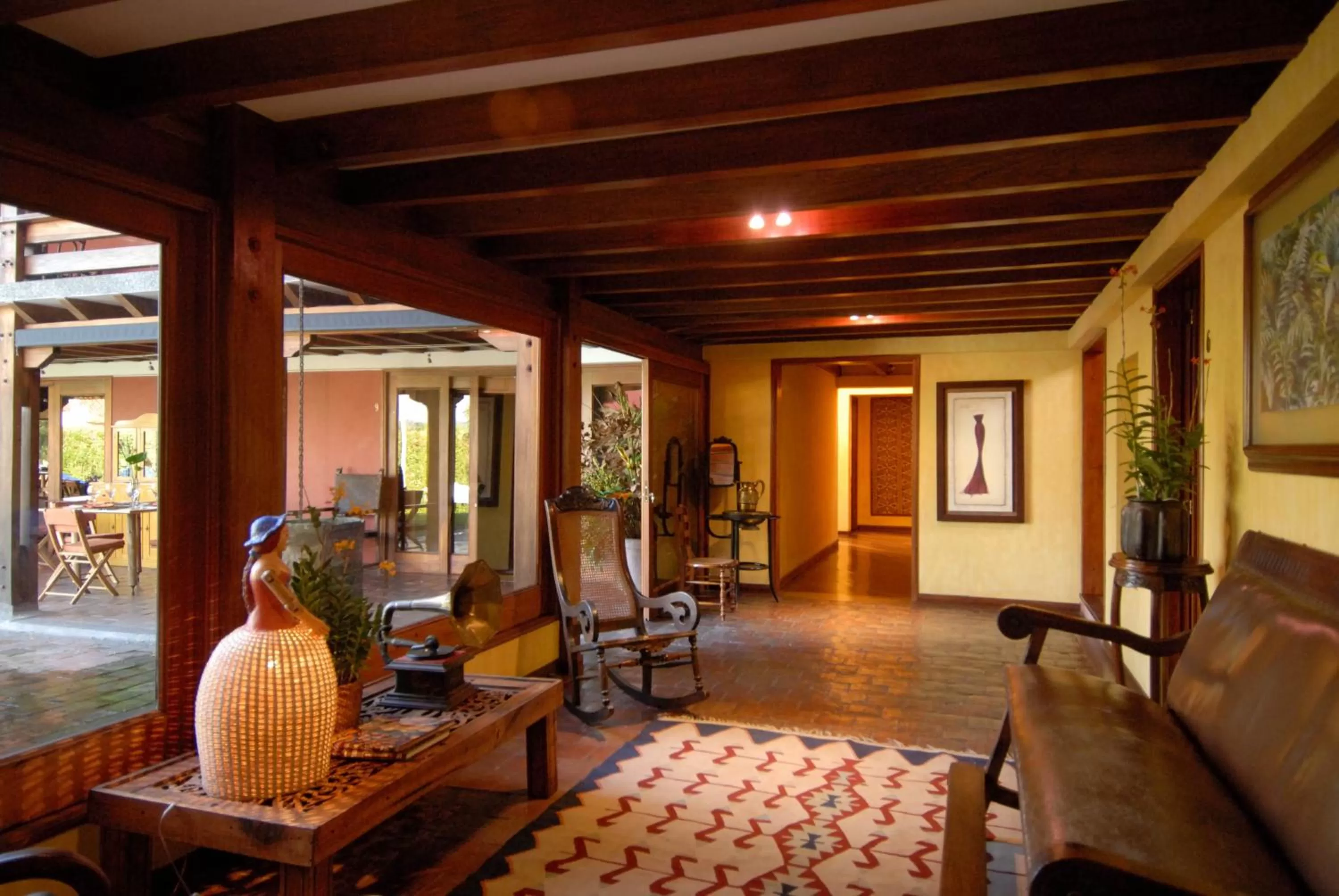 Communal lounge/ TV room in Sazagua Hotel Boutique