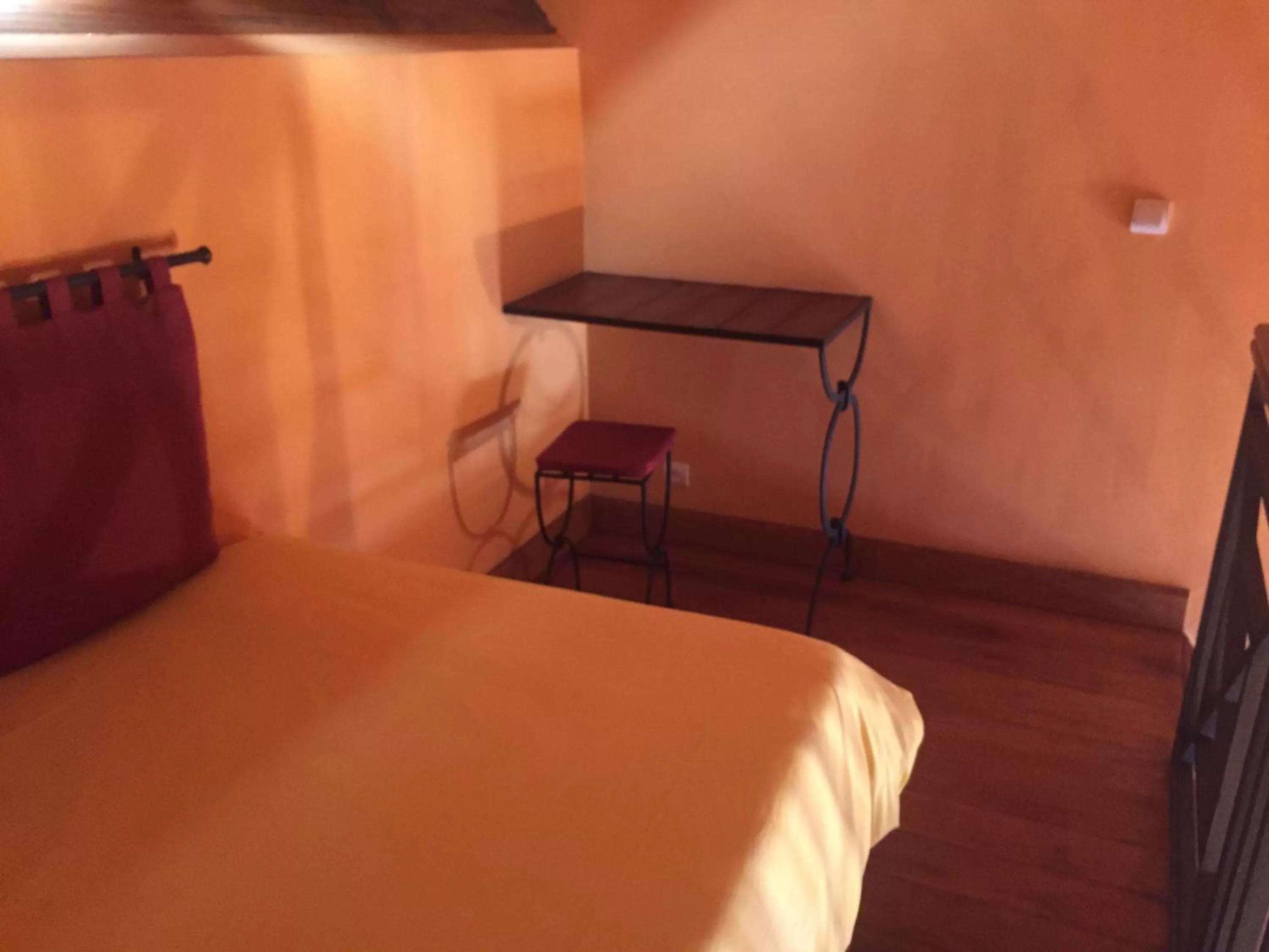 Seating area, Room Photo in Belvedere Hotel