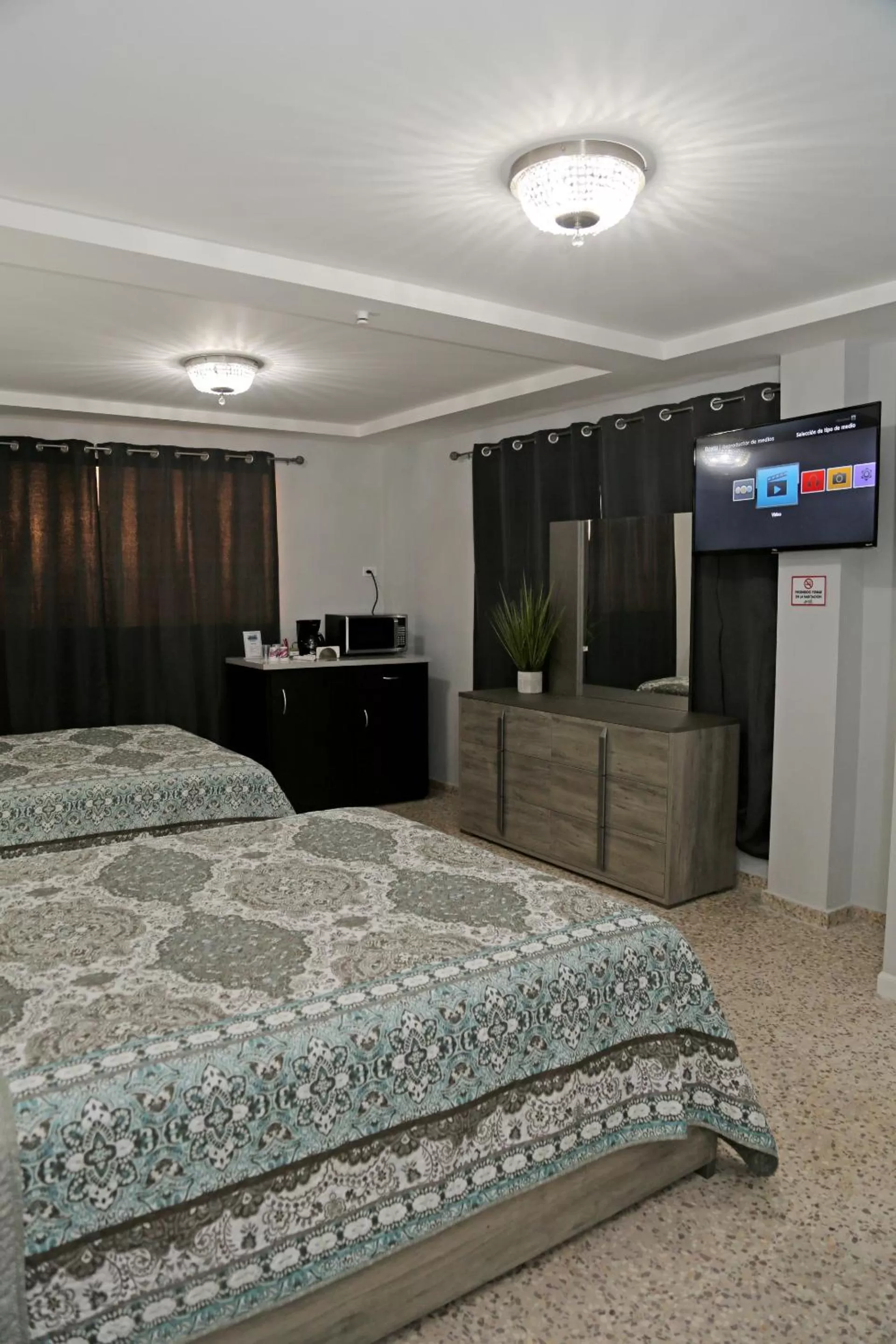 TV and multimedia in Itza-Bella Suites