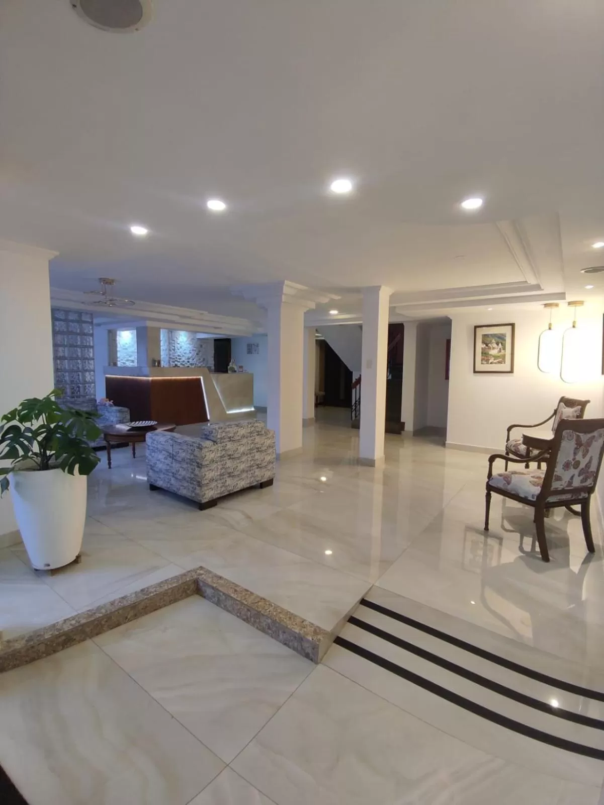 Lobby/Reception in La Carolina Inn