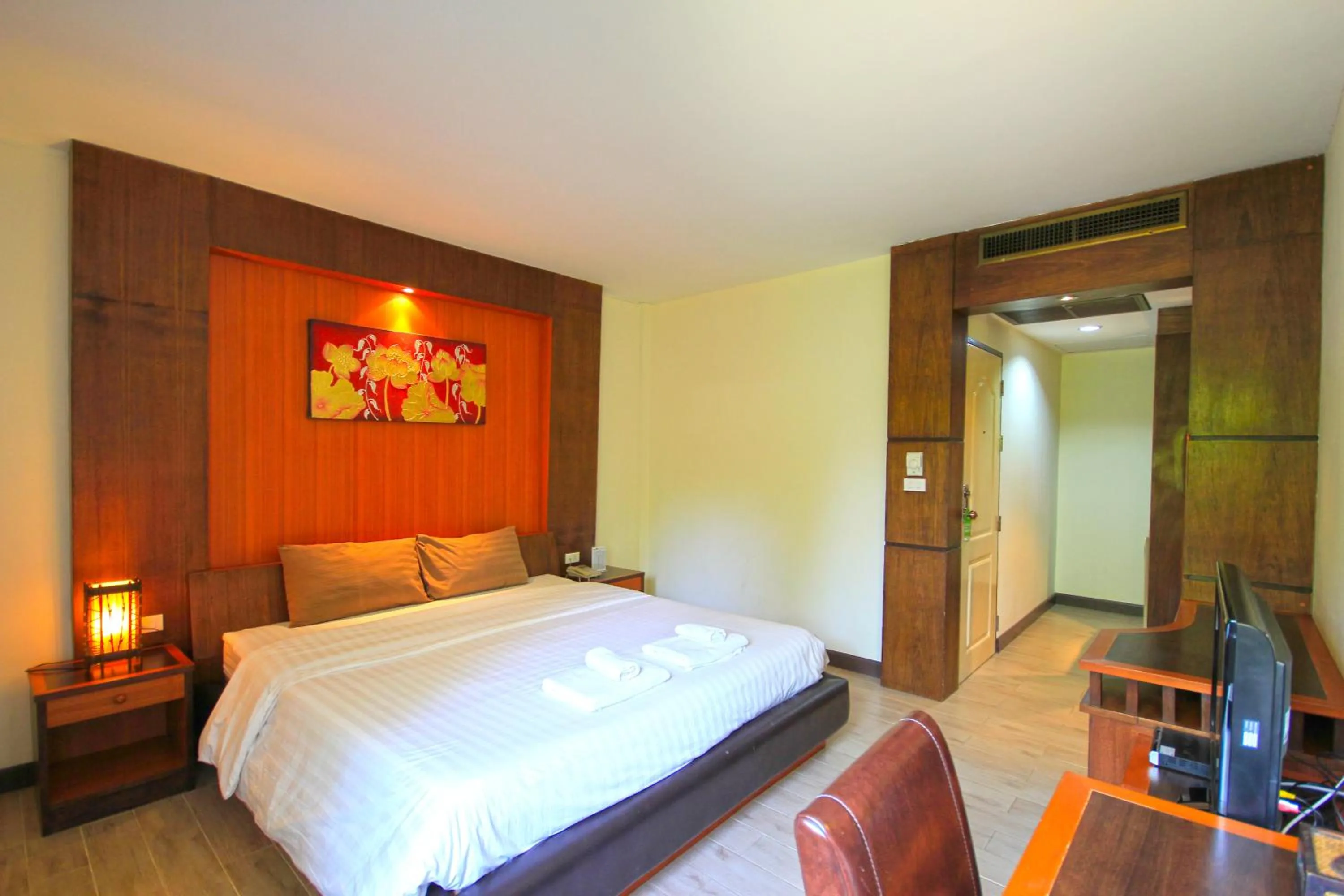 Bedroom, Bed in Chawalun Resort