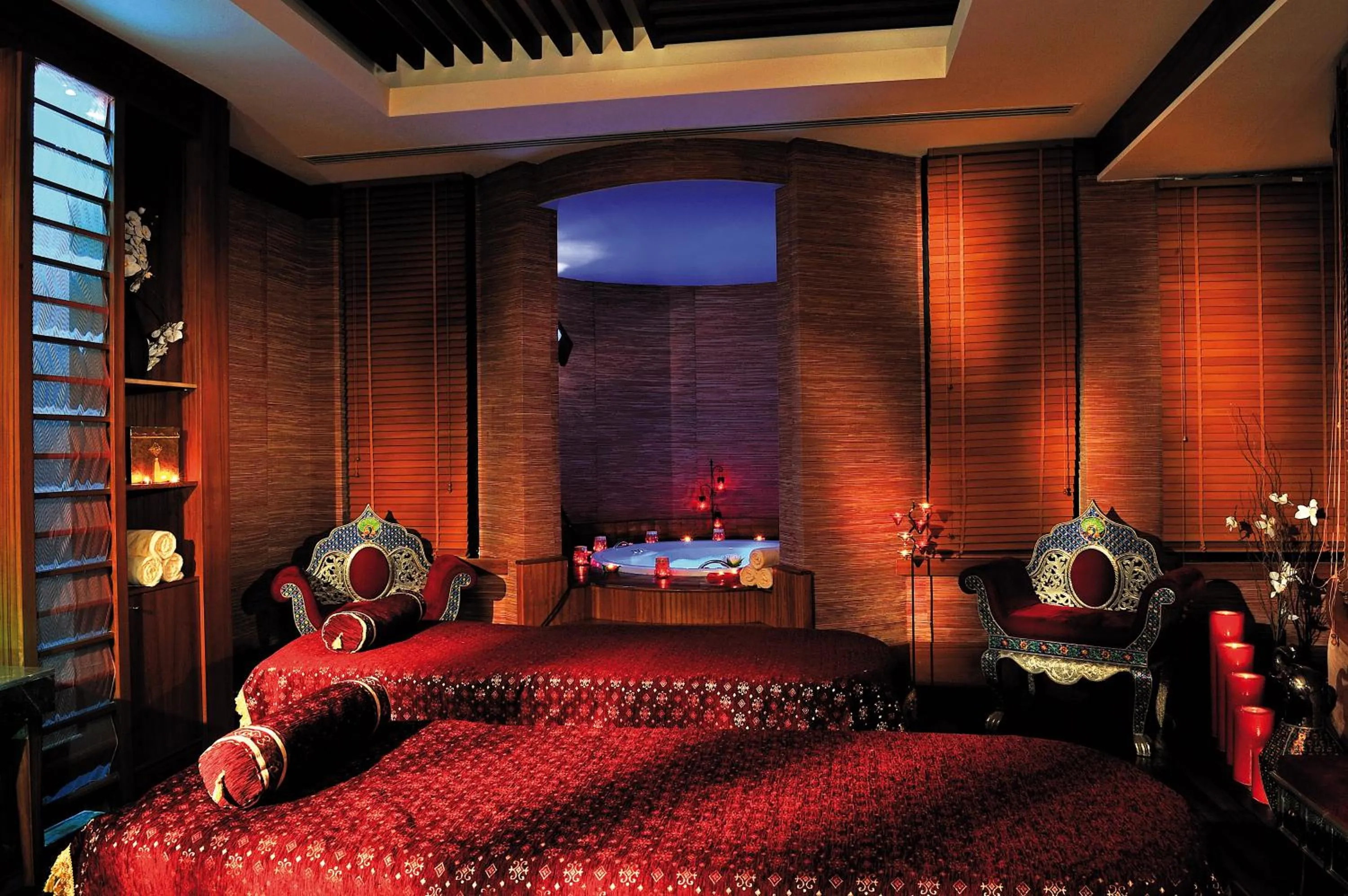 Activities, Bed in Susesi Luxury Resort