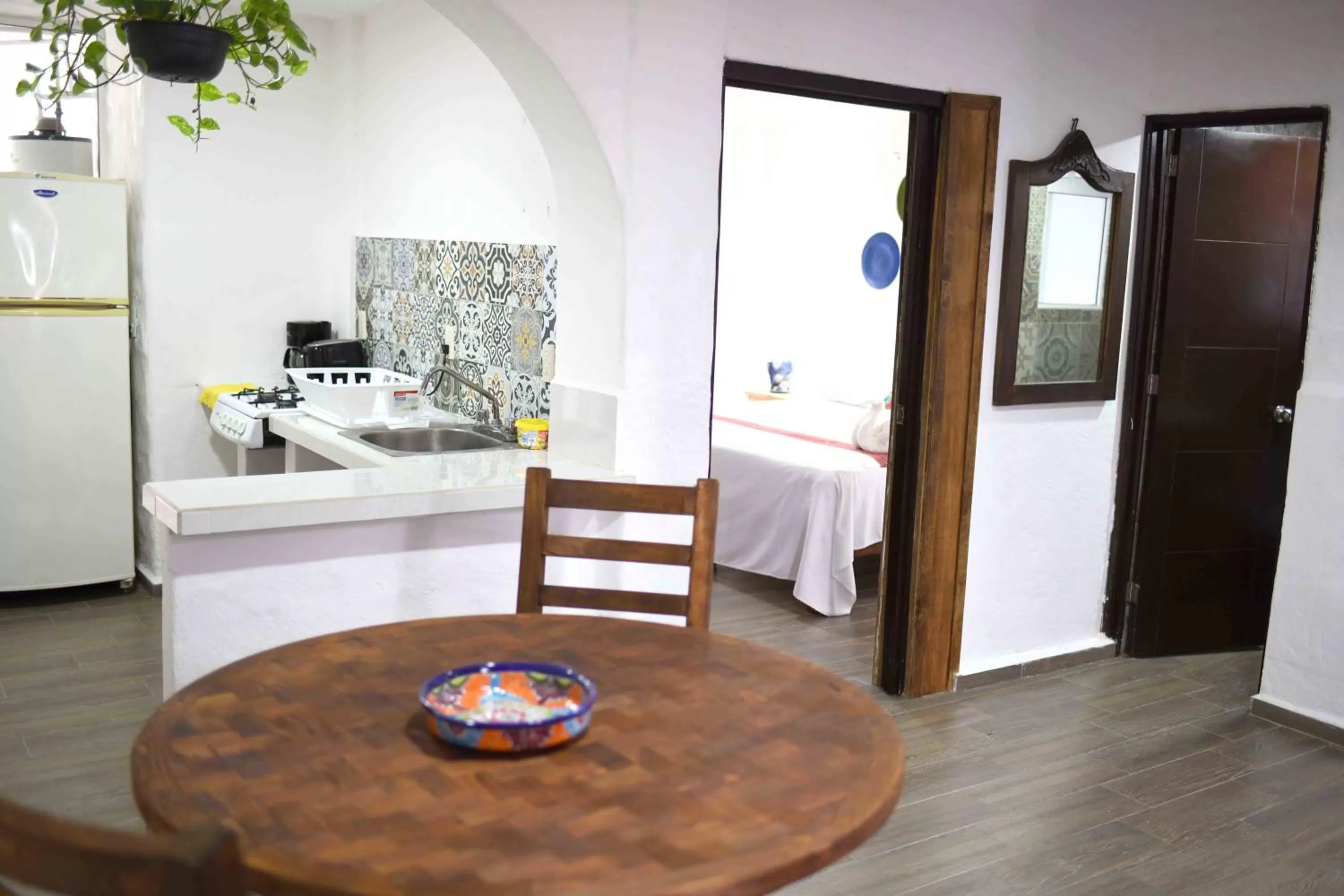 Bathroom, Bed in Petit Hotel Pilitas