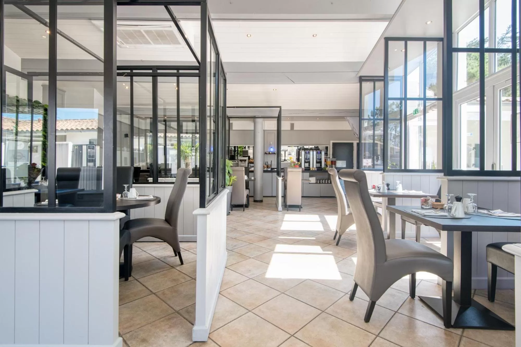 Restaurant/places to eat in Hôtel Restaurant & Spa Plaisir