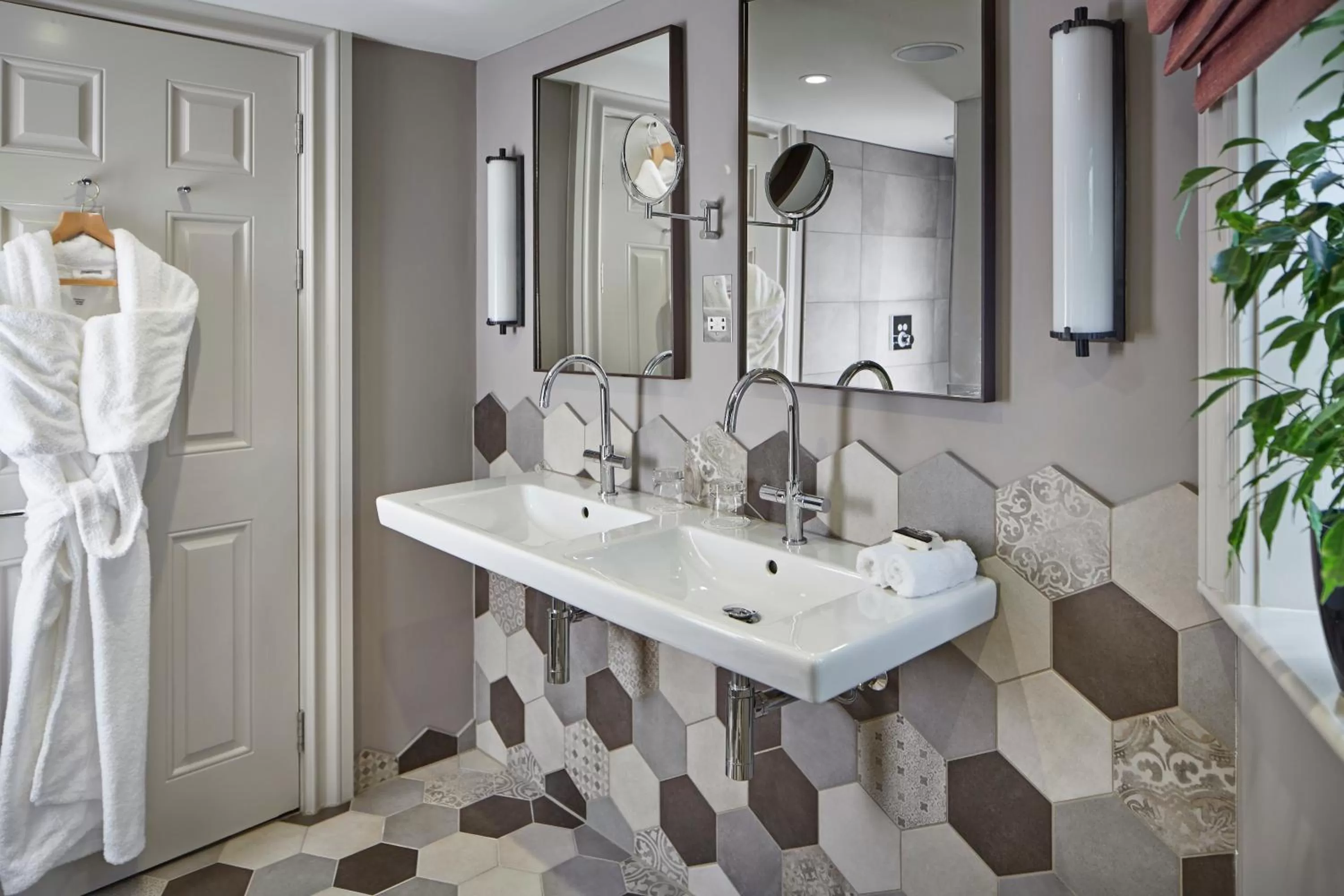 Bathroom in Pennyhill Park Hotel and Spa