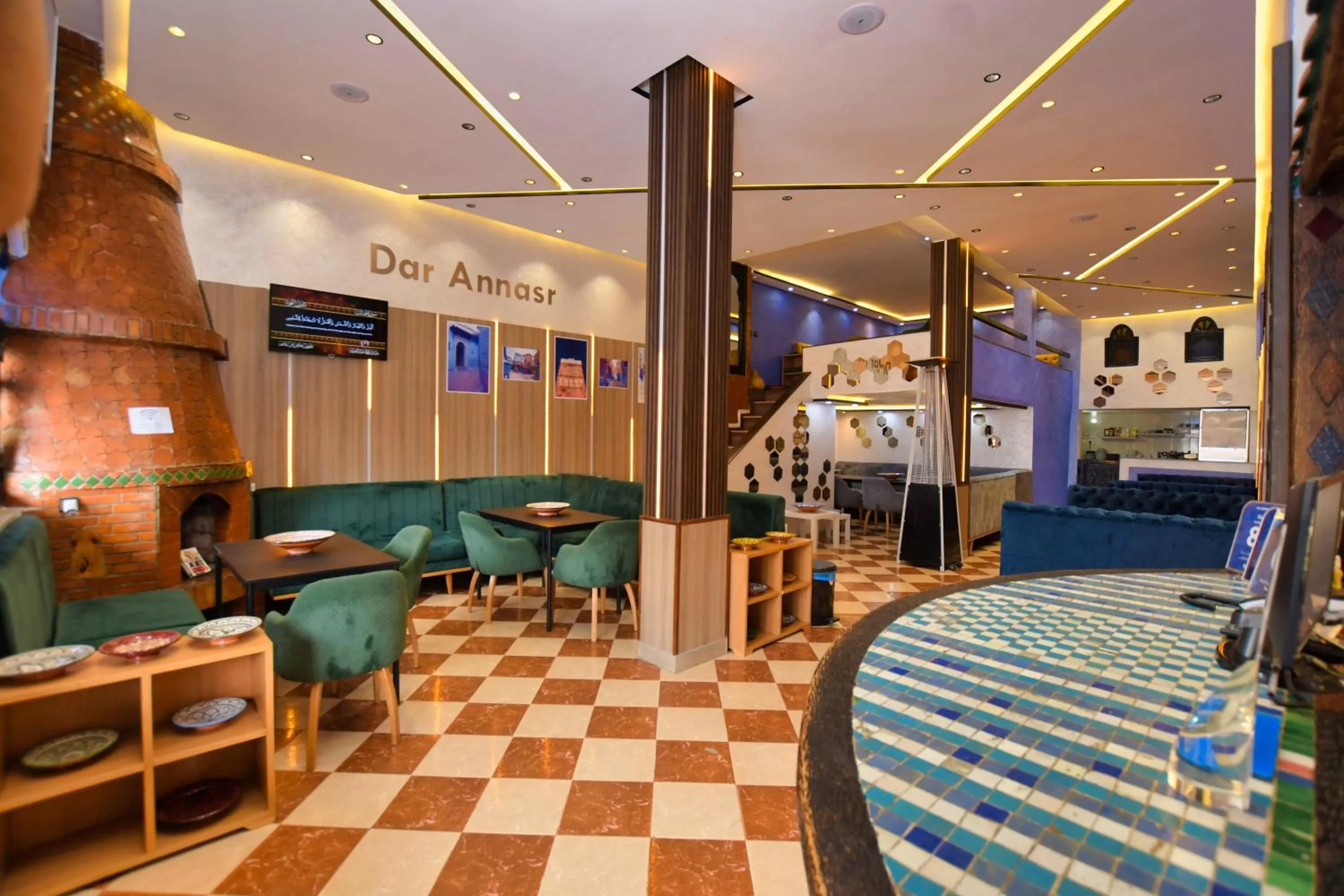 Restaurant/Places to Eat in Hotel Dar Annasr