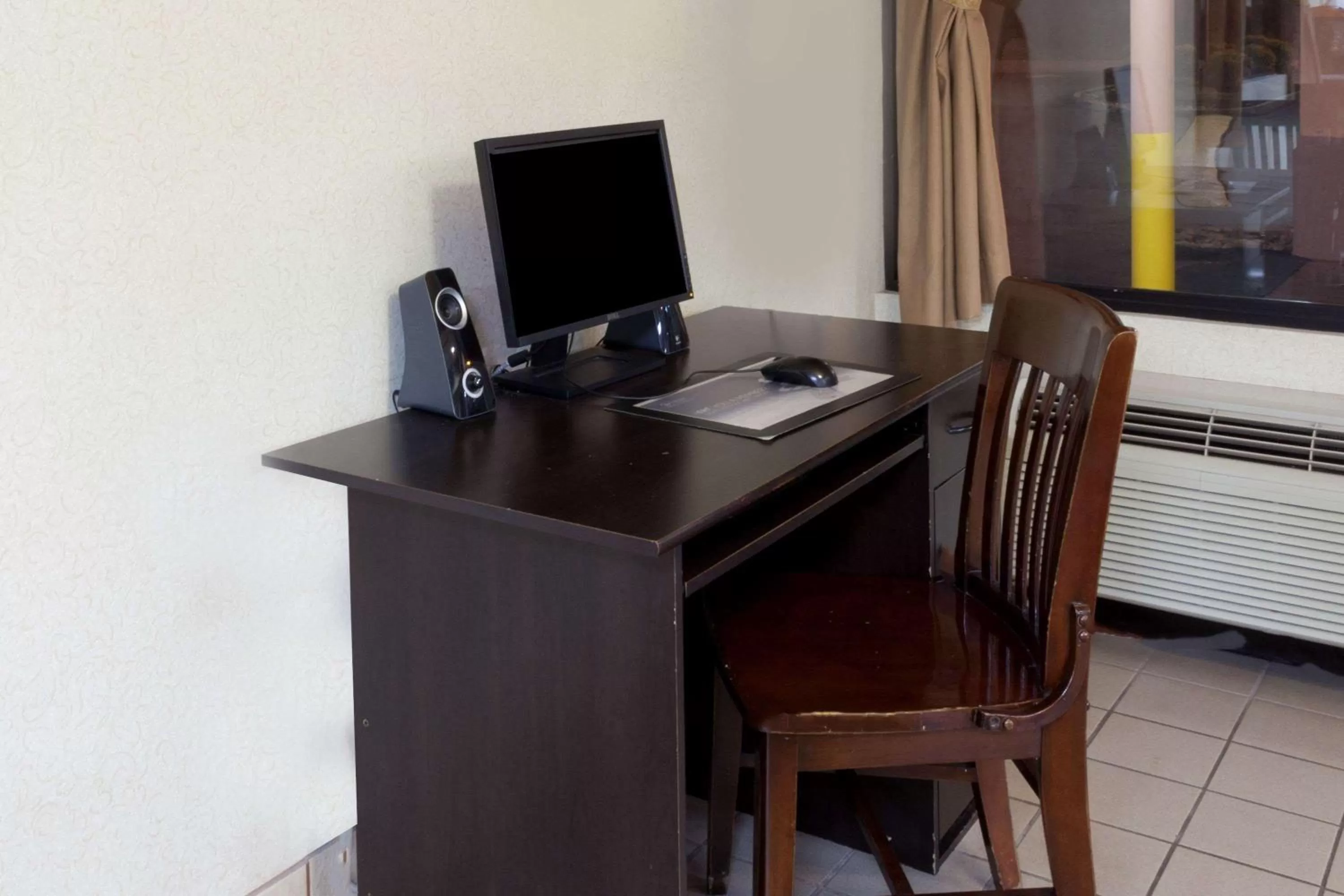 On site in Super 8 by Wyndham Knoxville West/Farragut