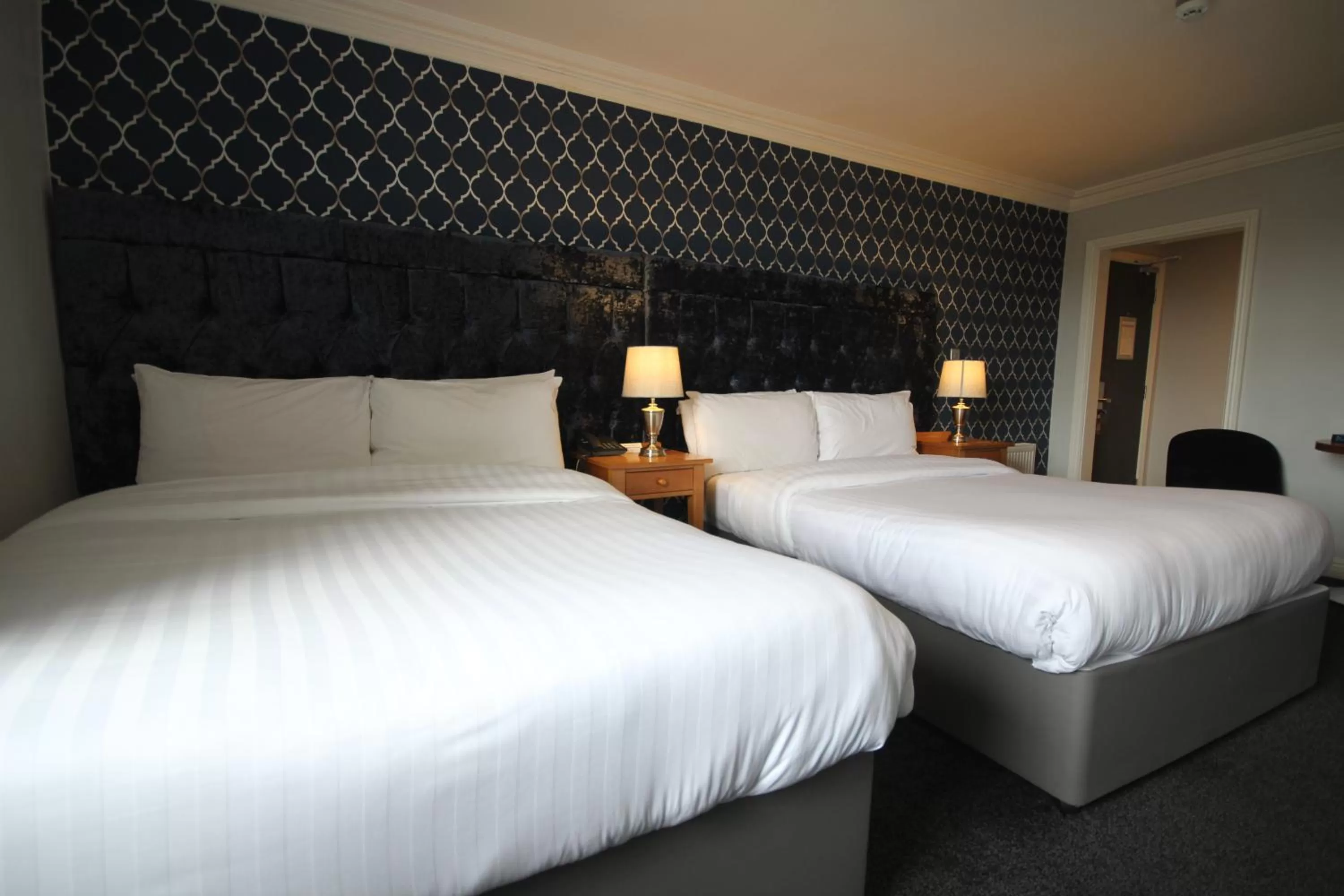 Bedroom, Bed in Hotel St George by Nina