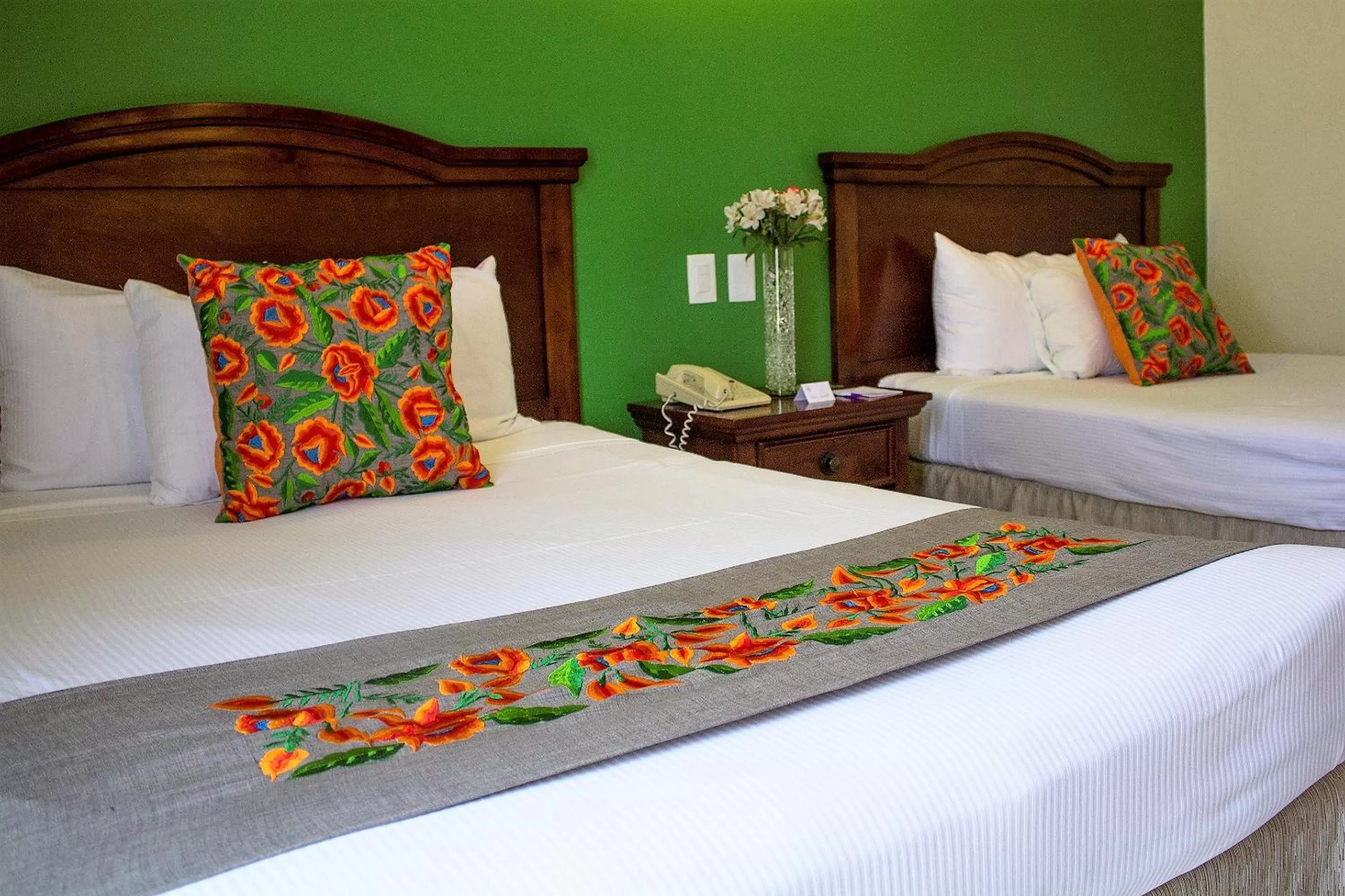 Photo of the whole room, Bed in Hotel Plaza Campeche