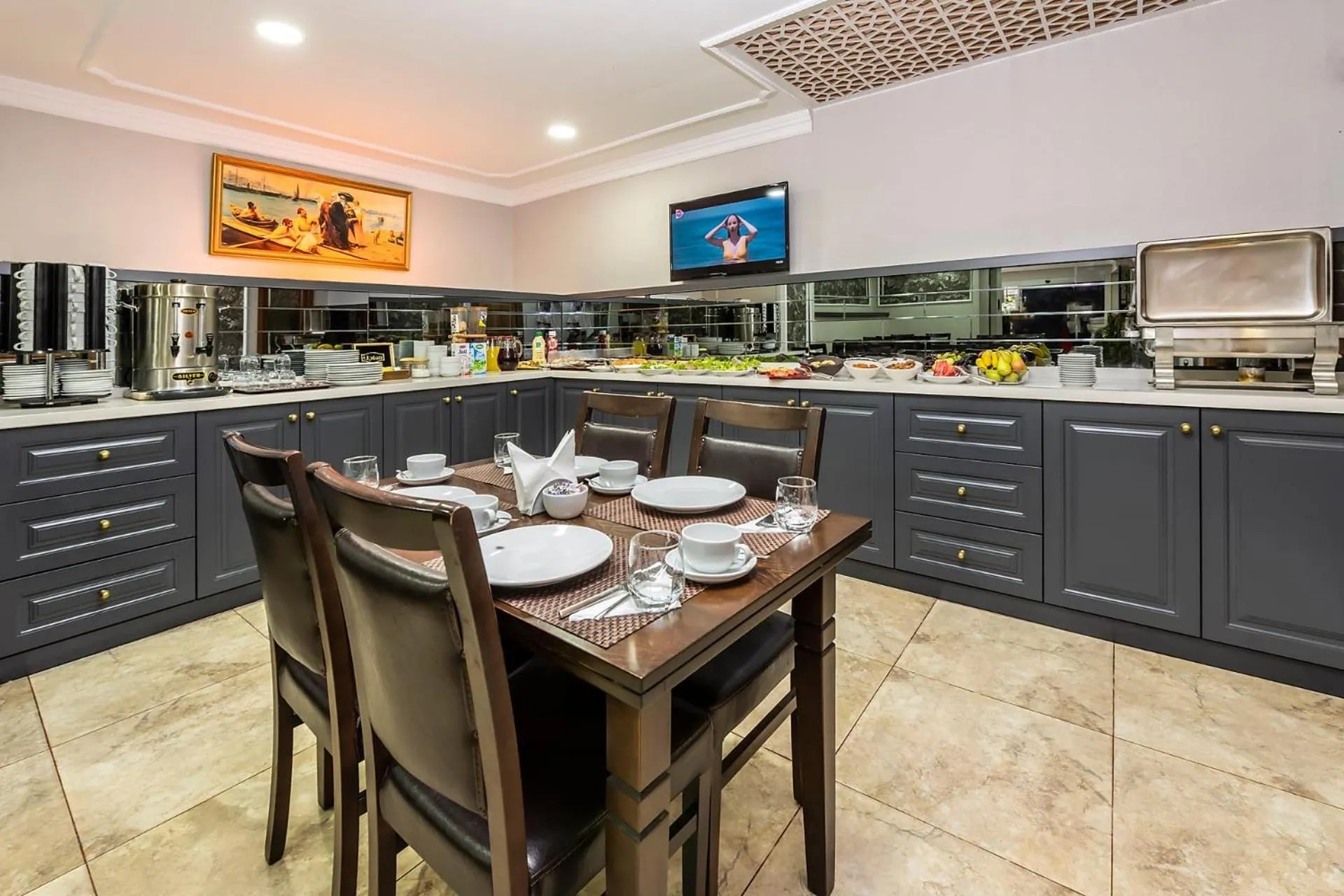 Restaurant/places to eat in Kadirga Antik Hotel - Sultanahmet