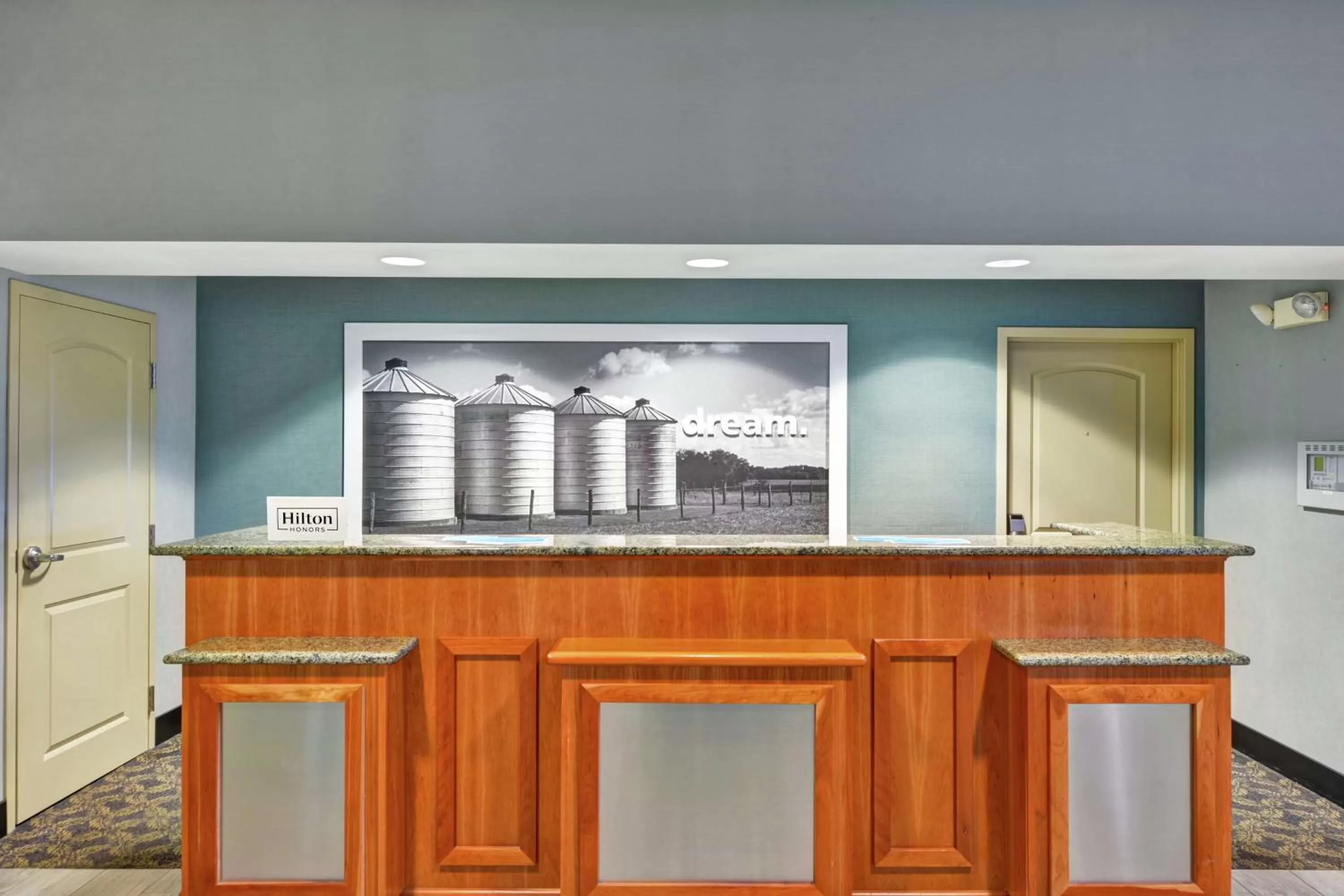 Lobby or reception in Hampton Inn Lewisburg