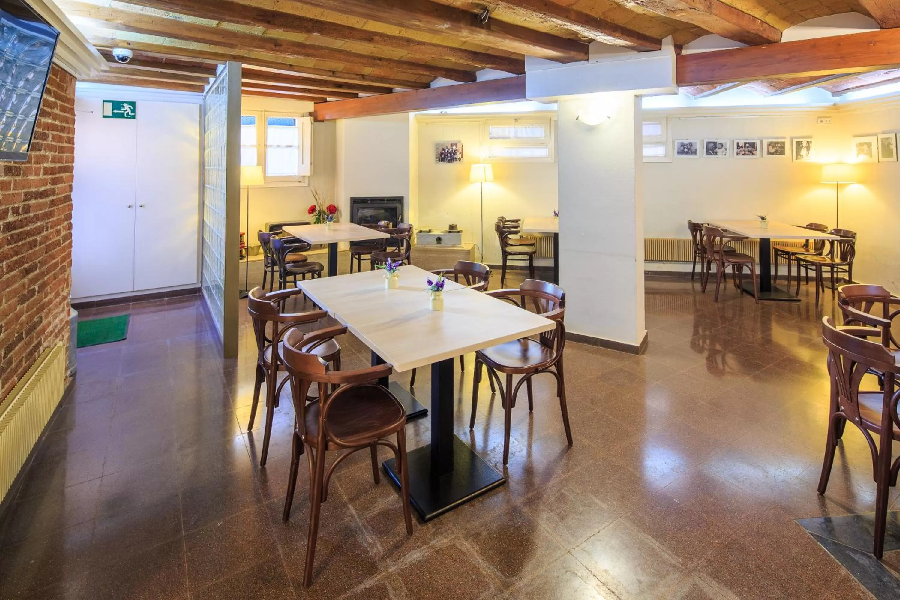 Restaurant/places to eat in Hotel Ripoll
