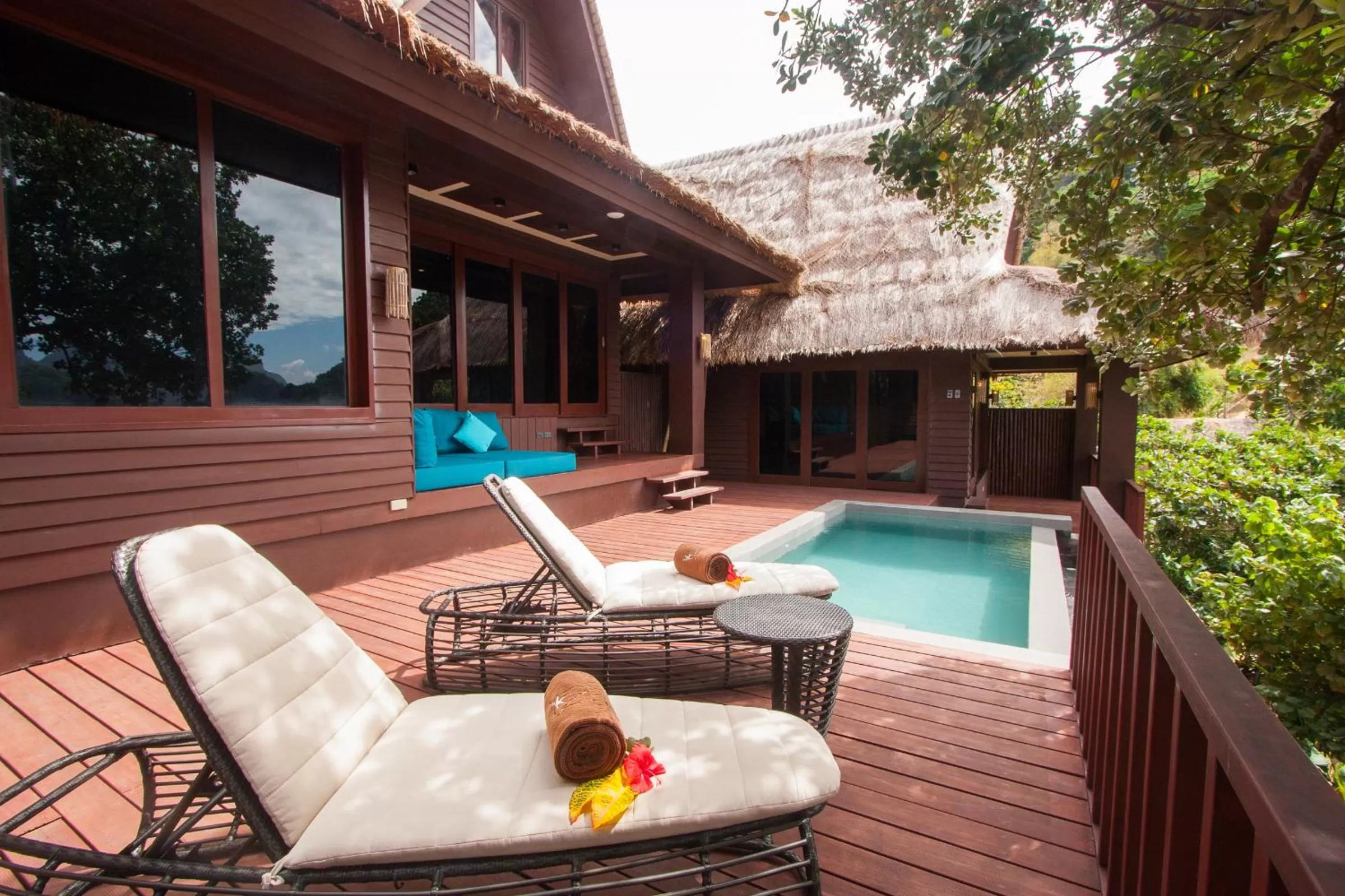 Patio in Cauayan Island Resort and Spa