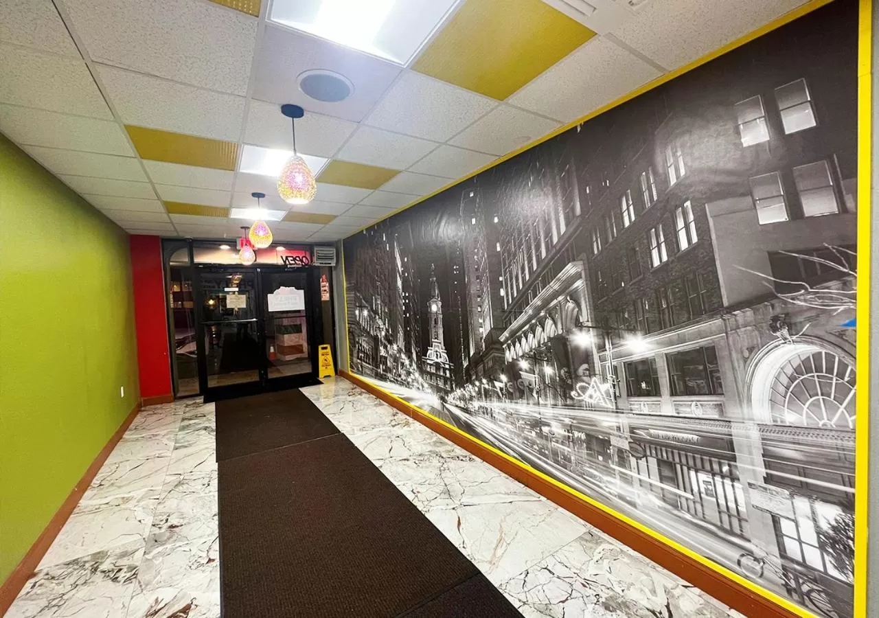 Decorative detail in Philly Inn & Suites