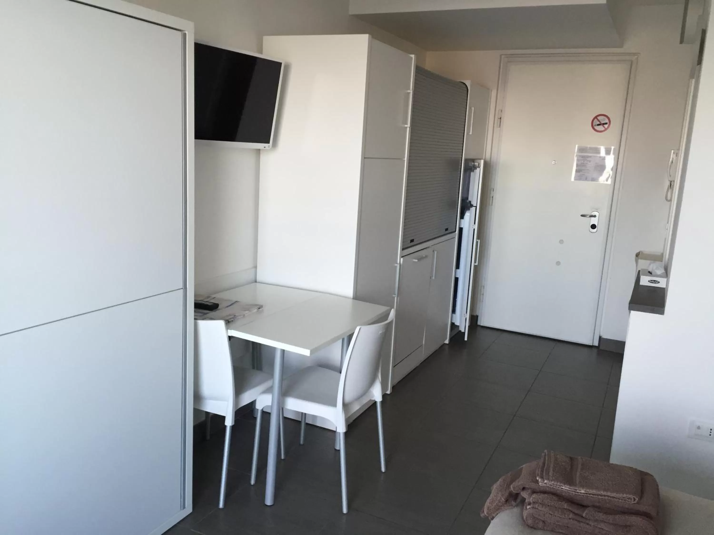 Photo of the whole room in Residence La Nave