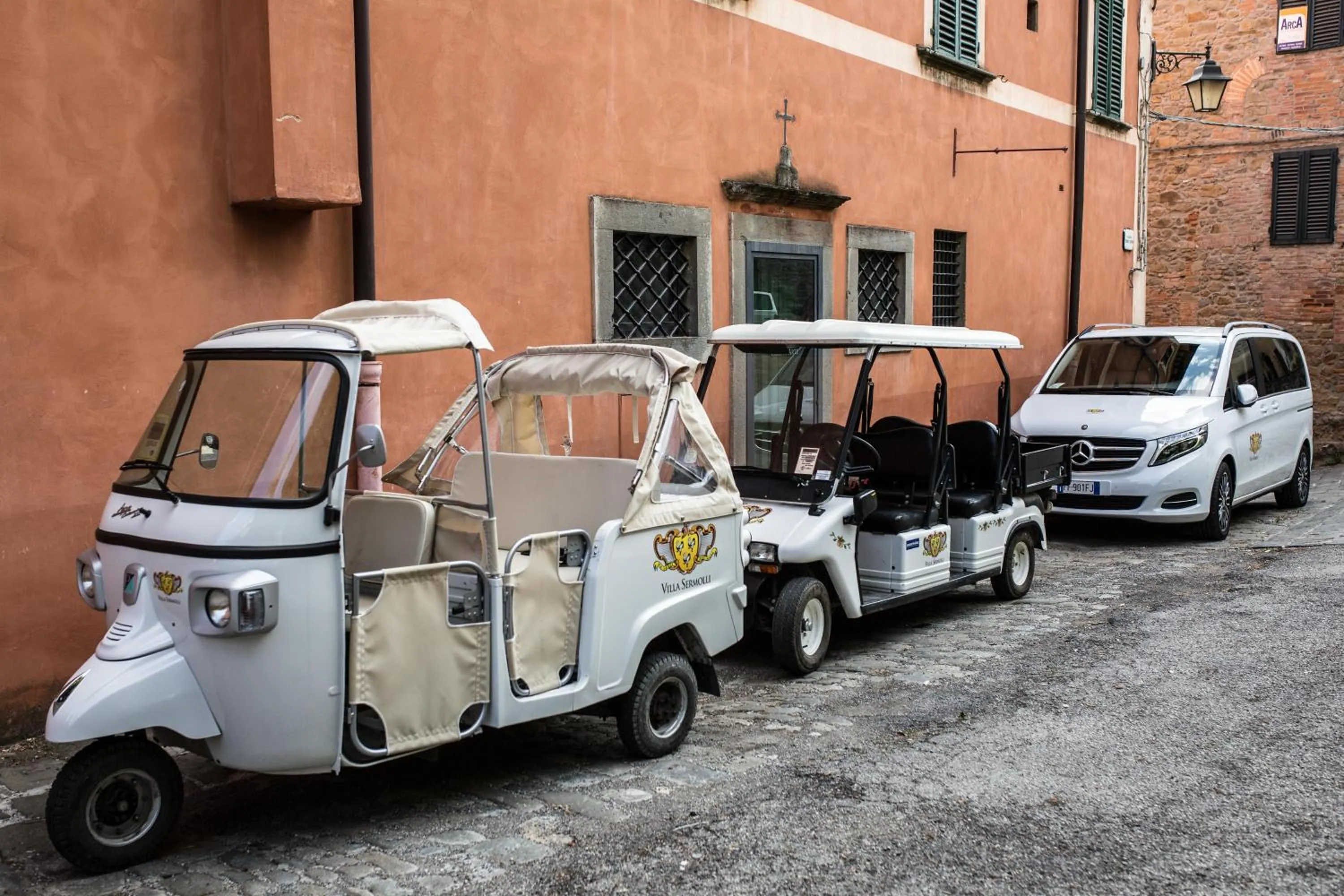 Business facilities in Hotel Villa Sermolli