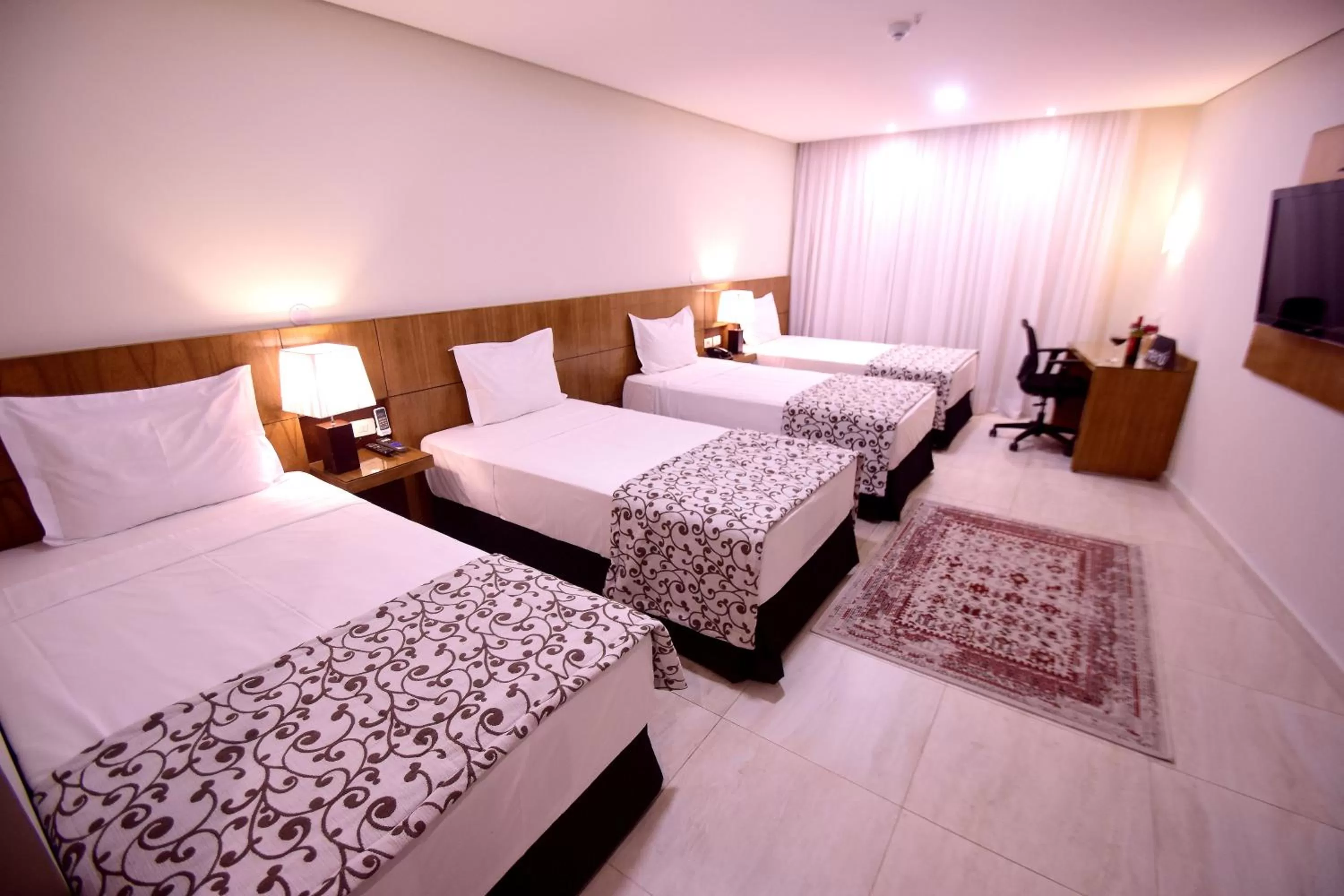 Photo of the whole room, Bed in Hotel Le Pelican