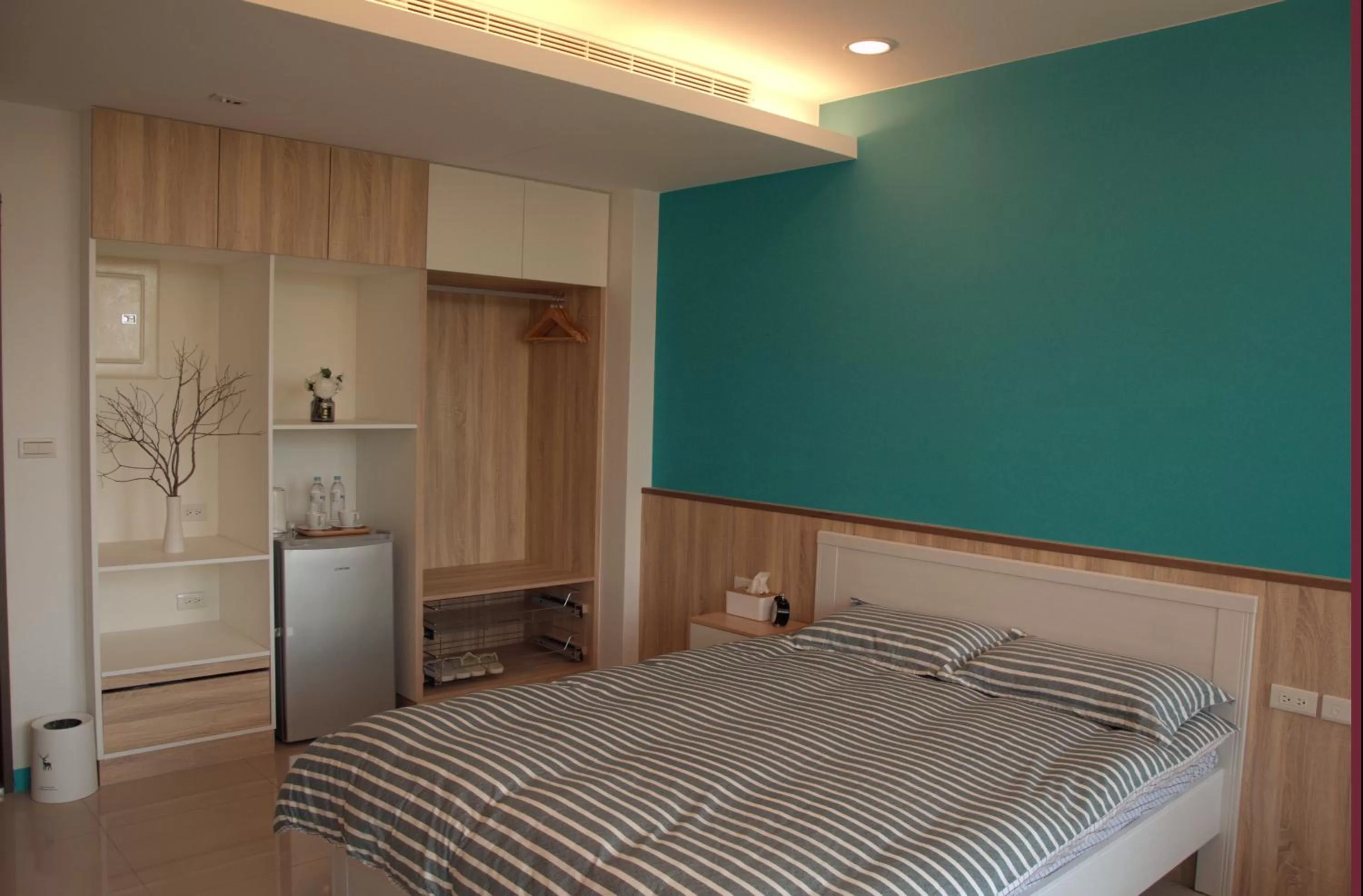 bunk bed, Bed in Blowing in the wind Homestay