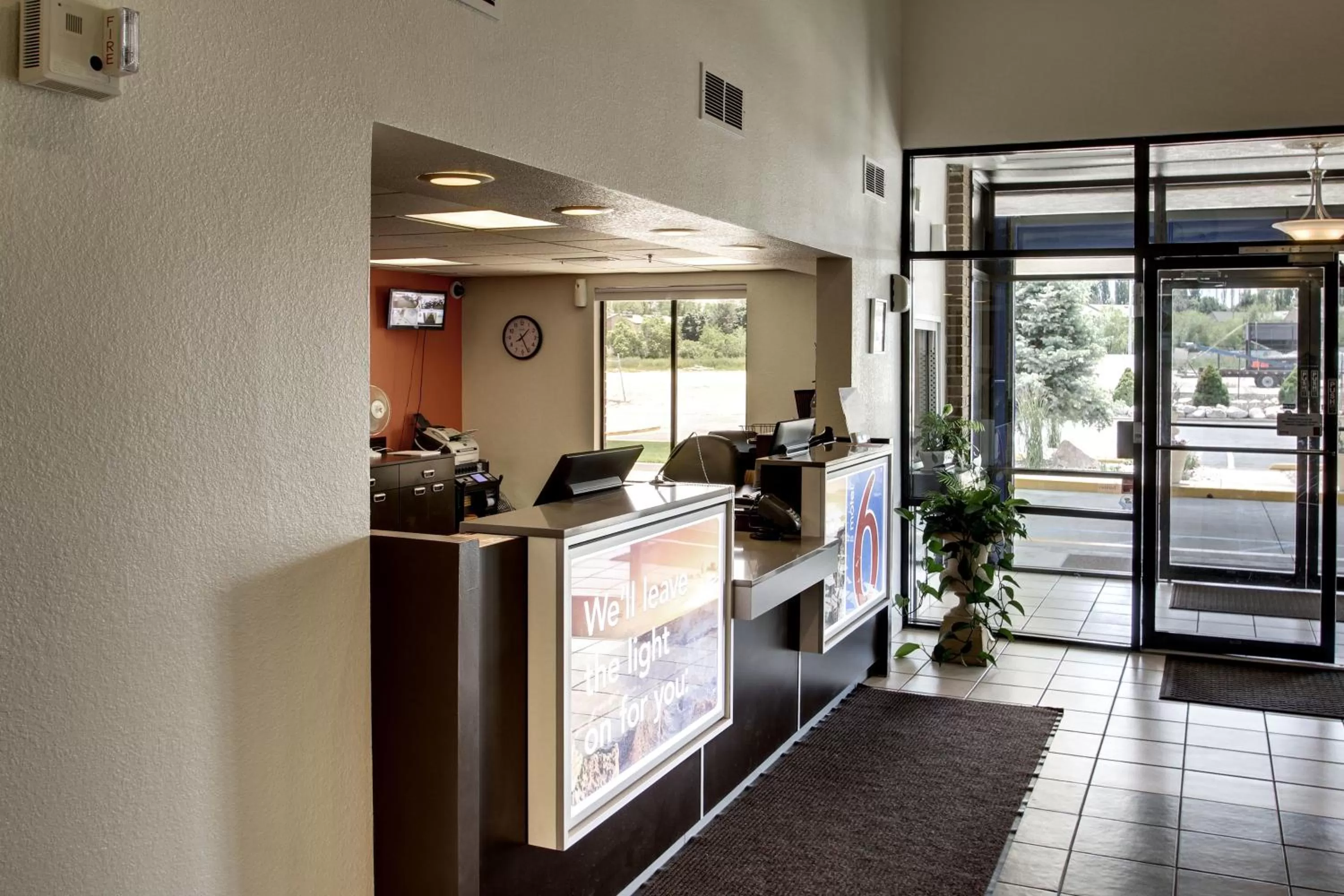 Lobby or reception in Motel 6-Ogden, UT - Riverdale