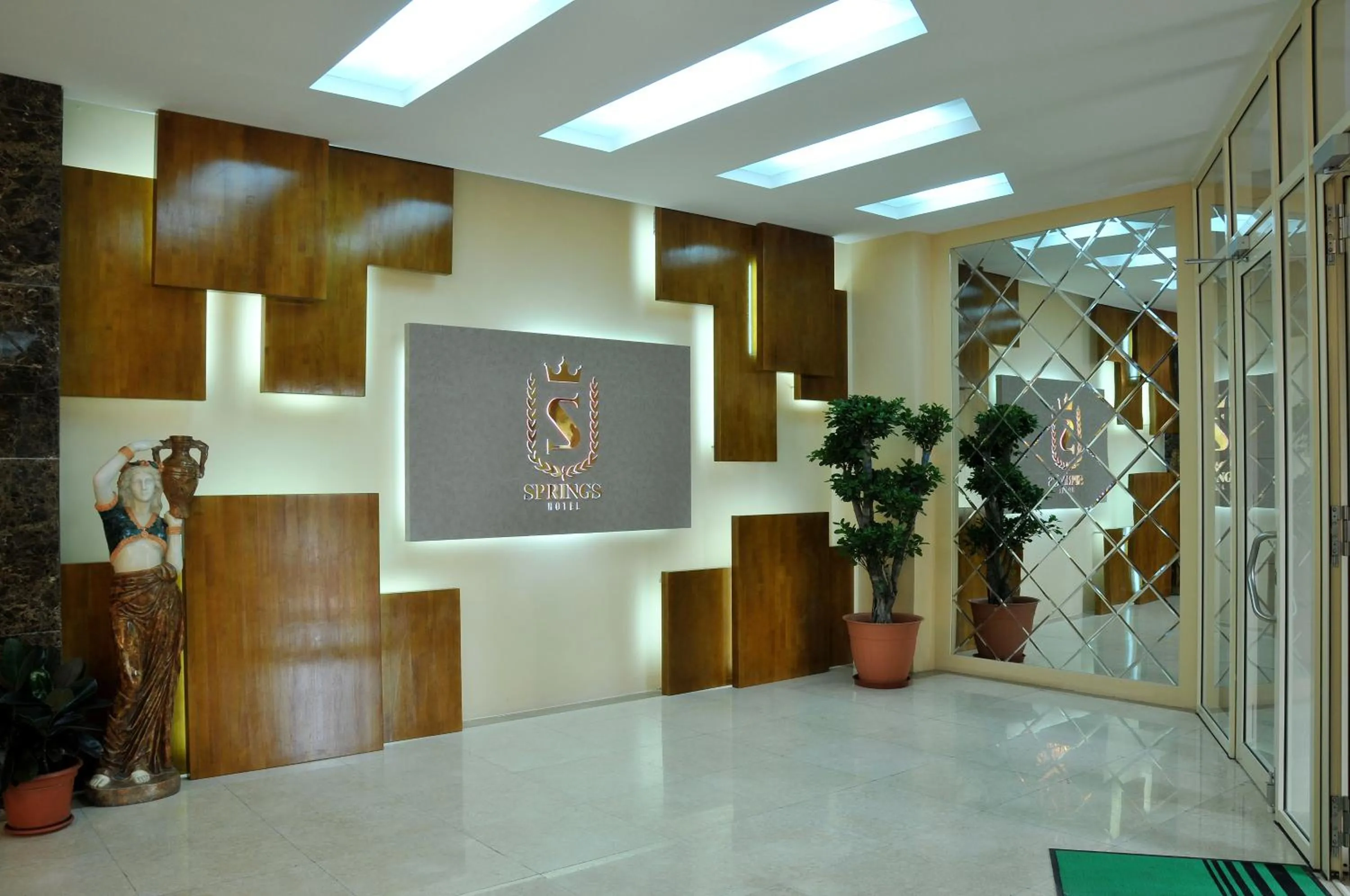 Lobby or reception in Springs Hotel Ulaanbaatar
