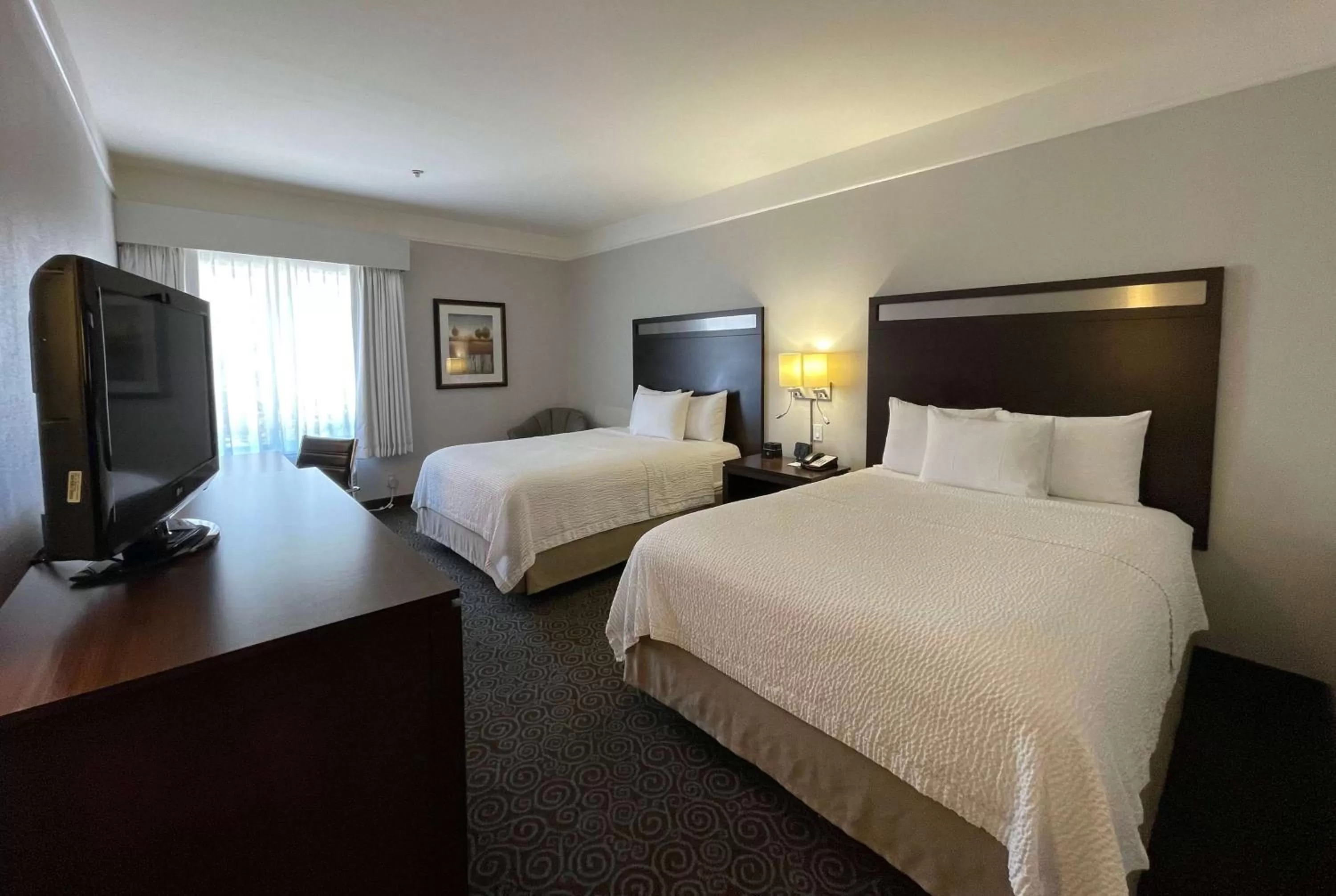 Queen Room with Two Queen Beds and Bath Tub - Mobility/Hearing Accessible - Non-Smoking in La Quinta by Wyndham Houston West at Clay Road
