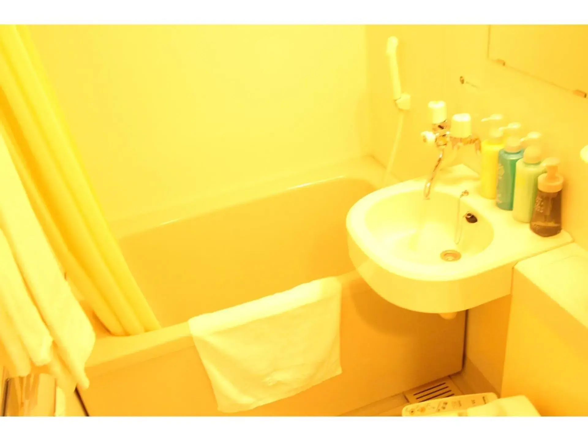 Double Room with Small Double Bed - single occupancy - Non-Smoking in Hotel Route-Inn Ena Double Room with Small Double Bed - single occupancy - Non-Smoking in Hotel Route-Inn Ena