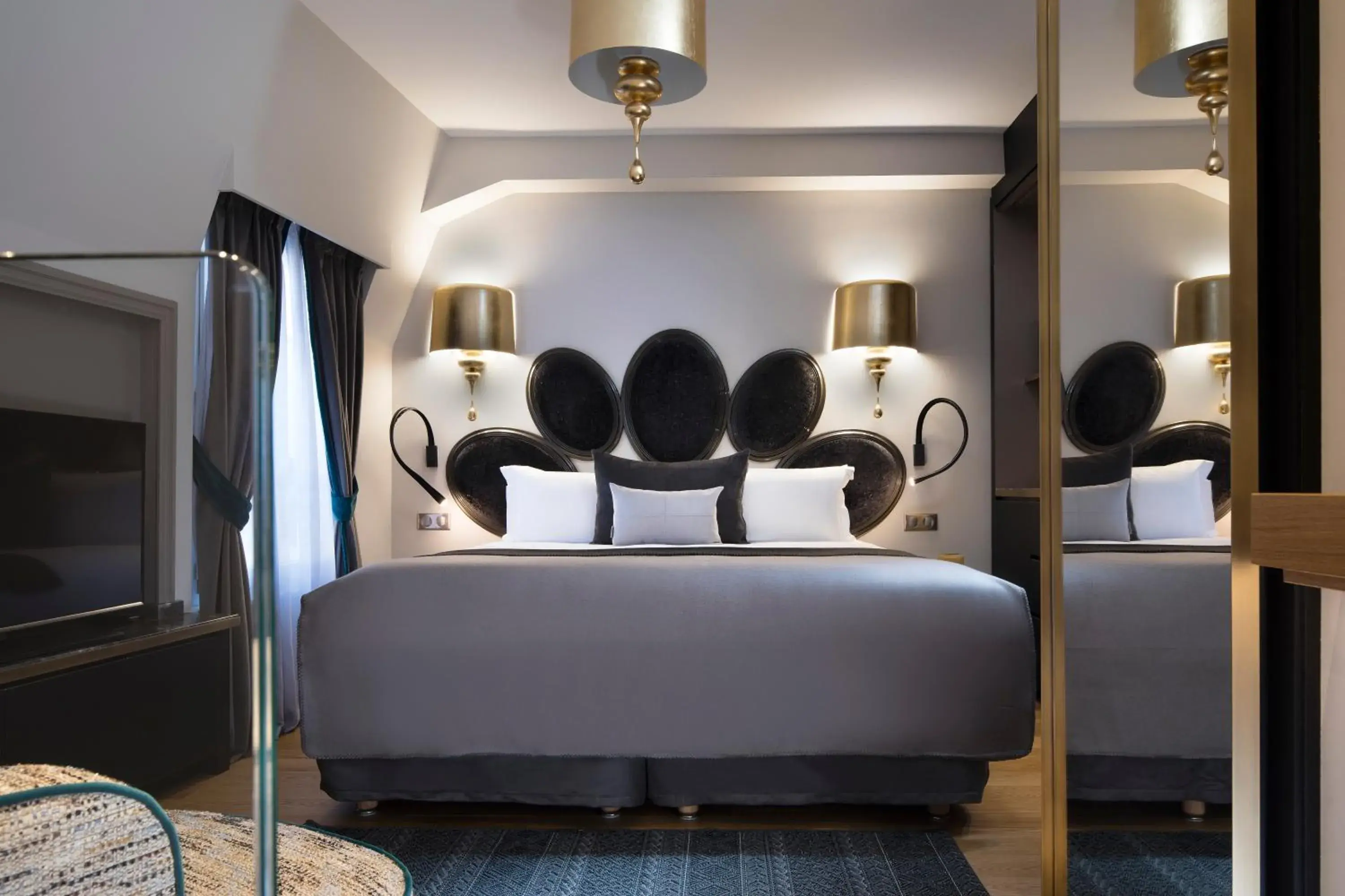 Suite Tuileries in Hotel Lumen Paris Louvre Suite Tuileries in Hotel Lumen Paris Louvre