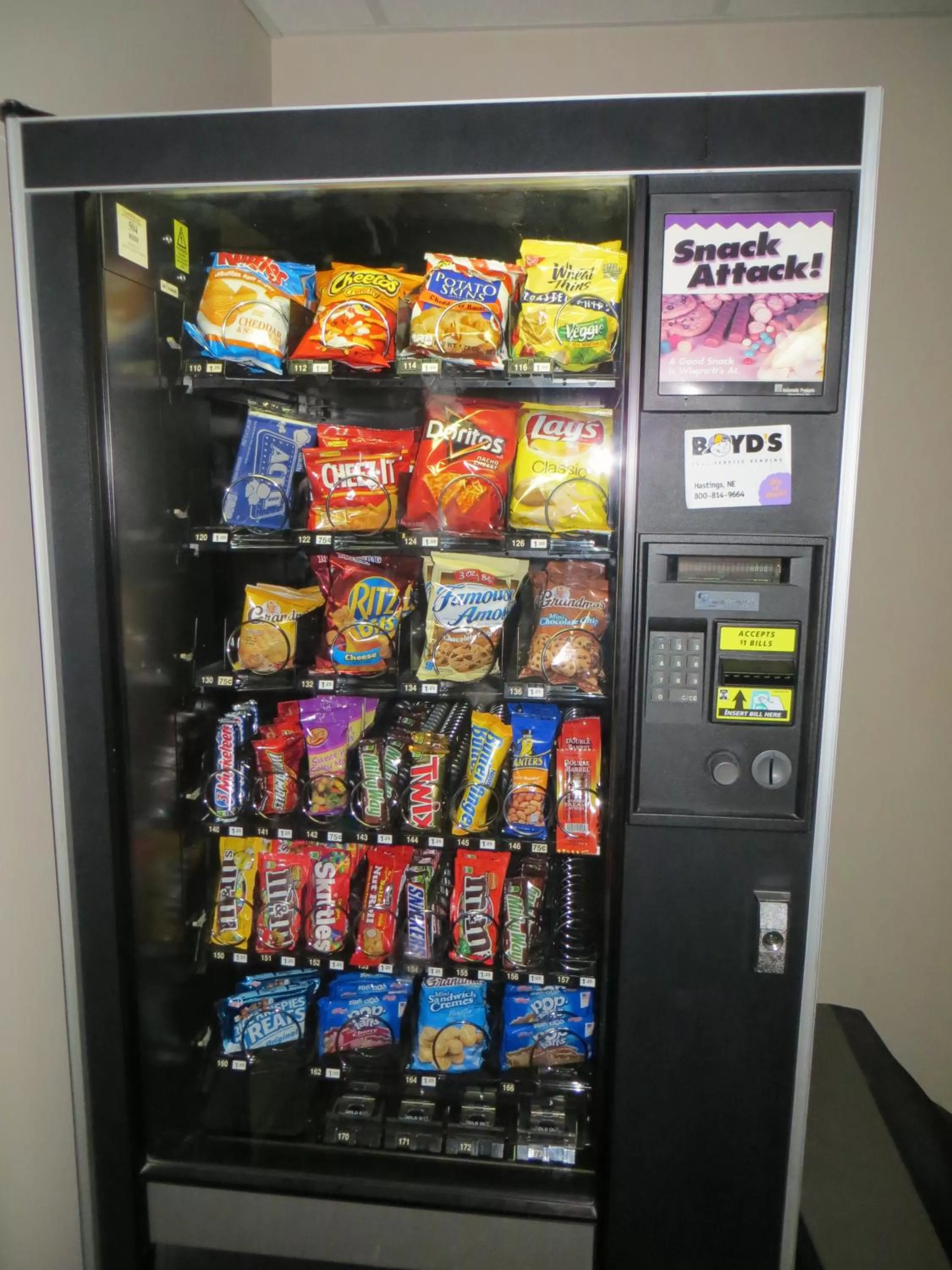 On-site shops in Super 8 by Wyndham Hastings